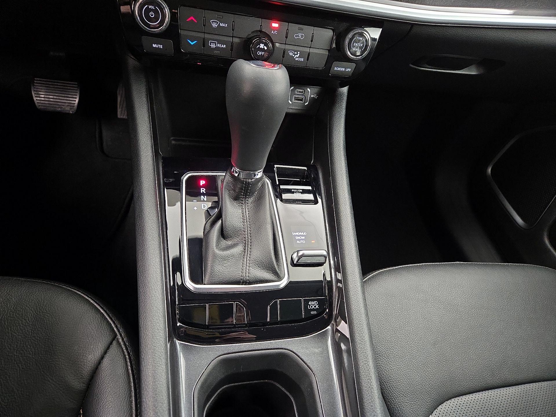 Thumbnail: 2022 Jeep Compass - 17