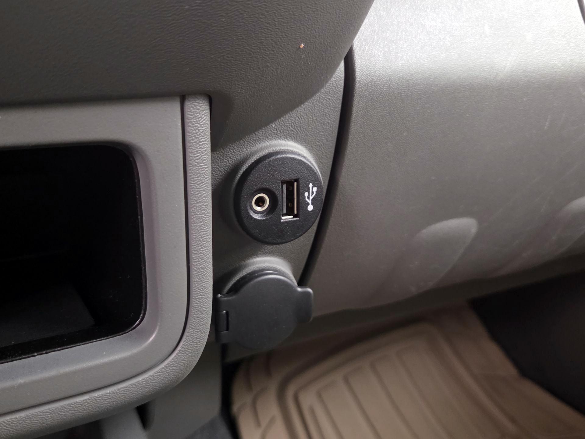 Thumbnail: 2020 Nissan Frontier - 18