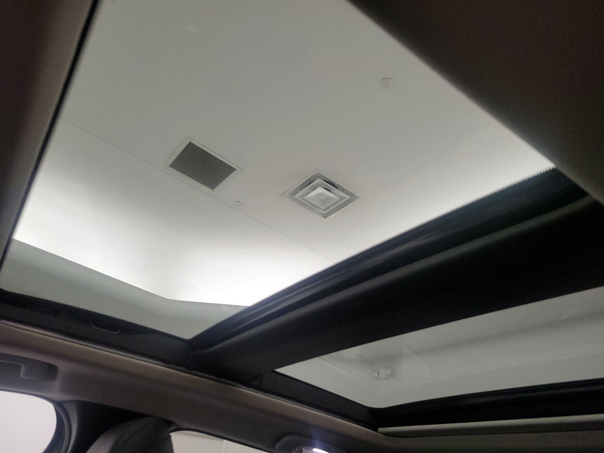 Thumbnail: 2023 Mazda CX-50 - 18