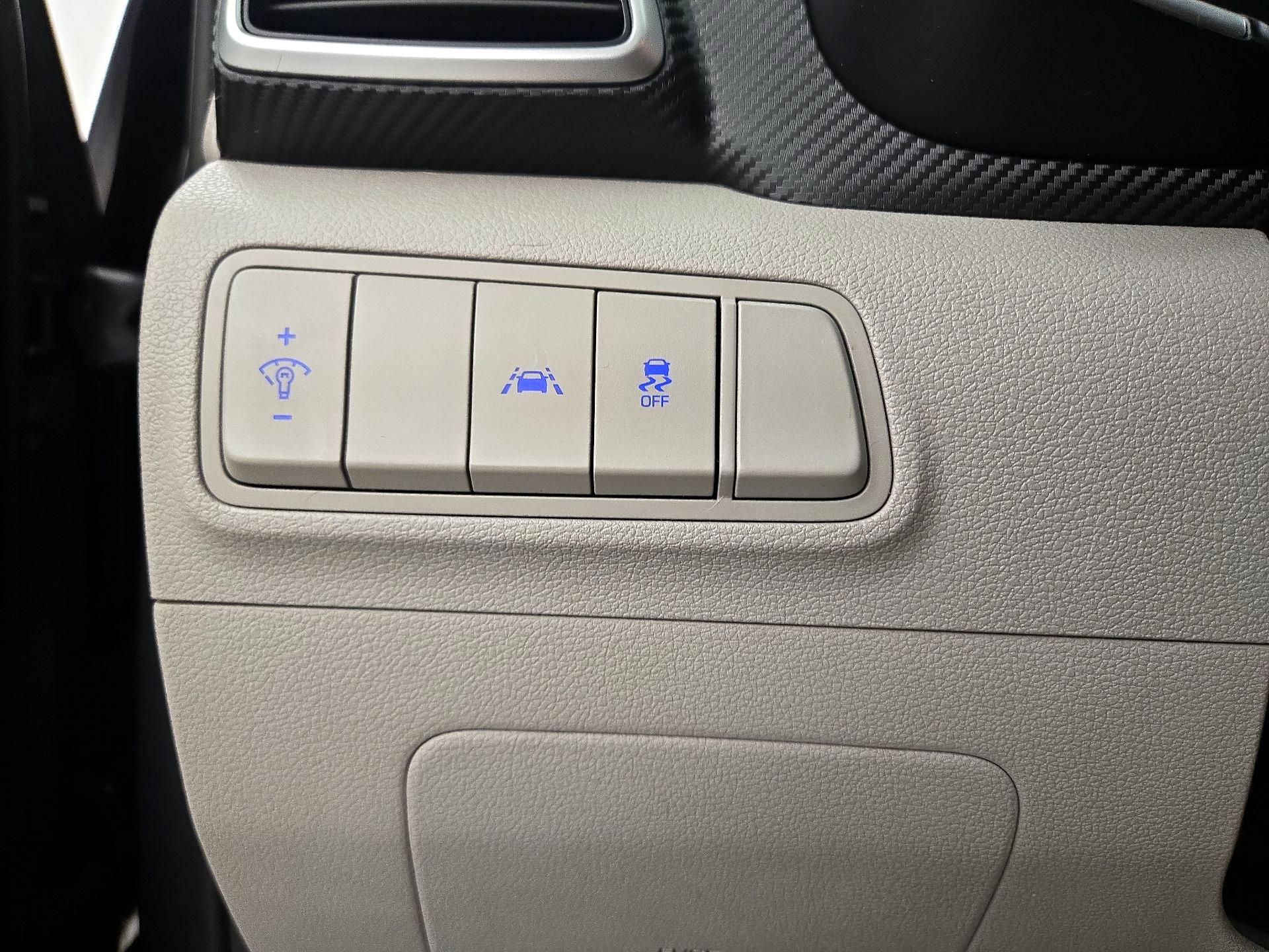 Thumbnail: 2019 Hyundai Tucson - 13