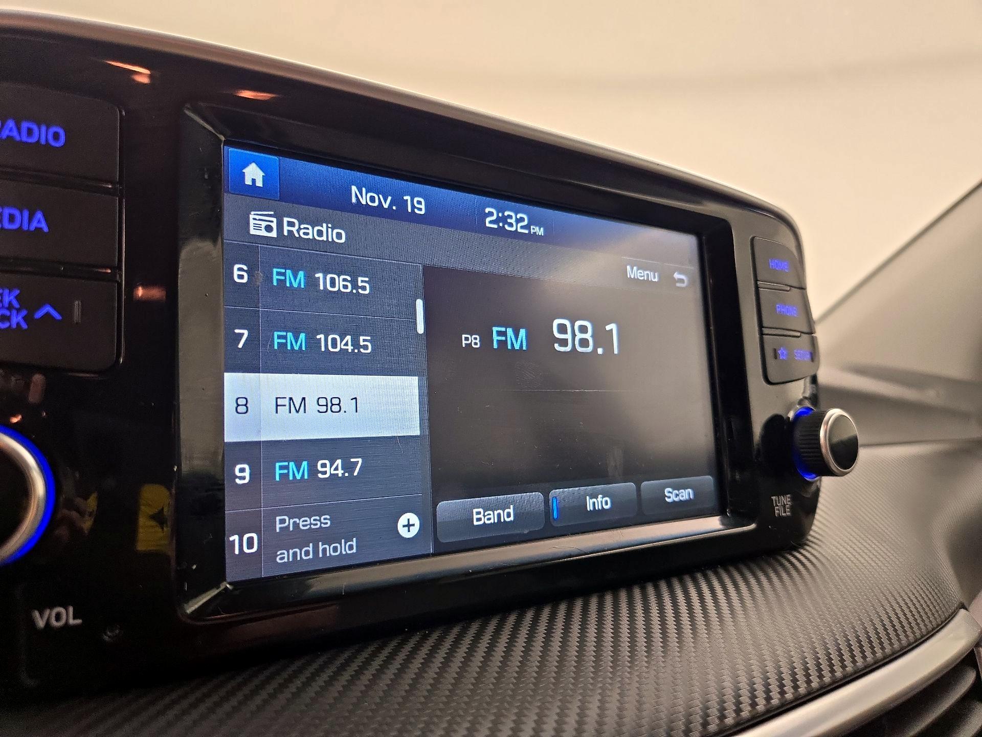 Thumbnail: 2019 Hyundai Tucson - 15