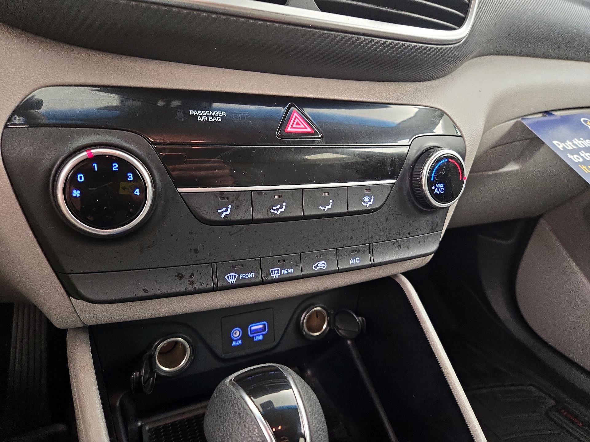 Thumbnail: 2019 Hyundai Tucson - 16