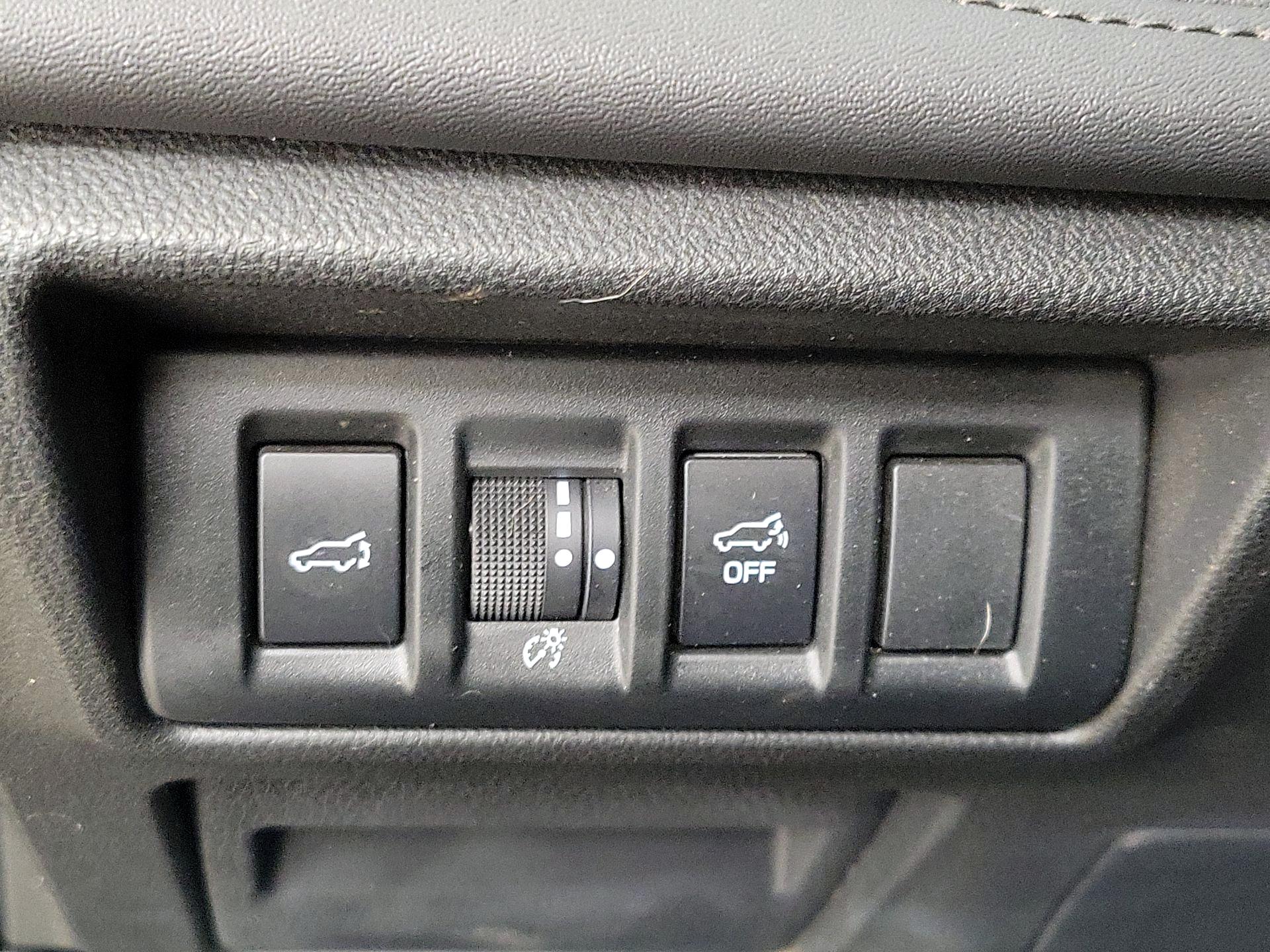 Thumbnail: 2023 Subaru Outback - 13