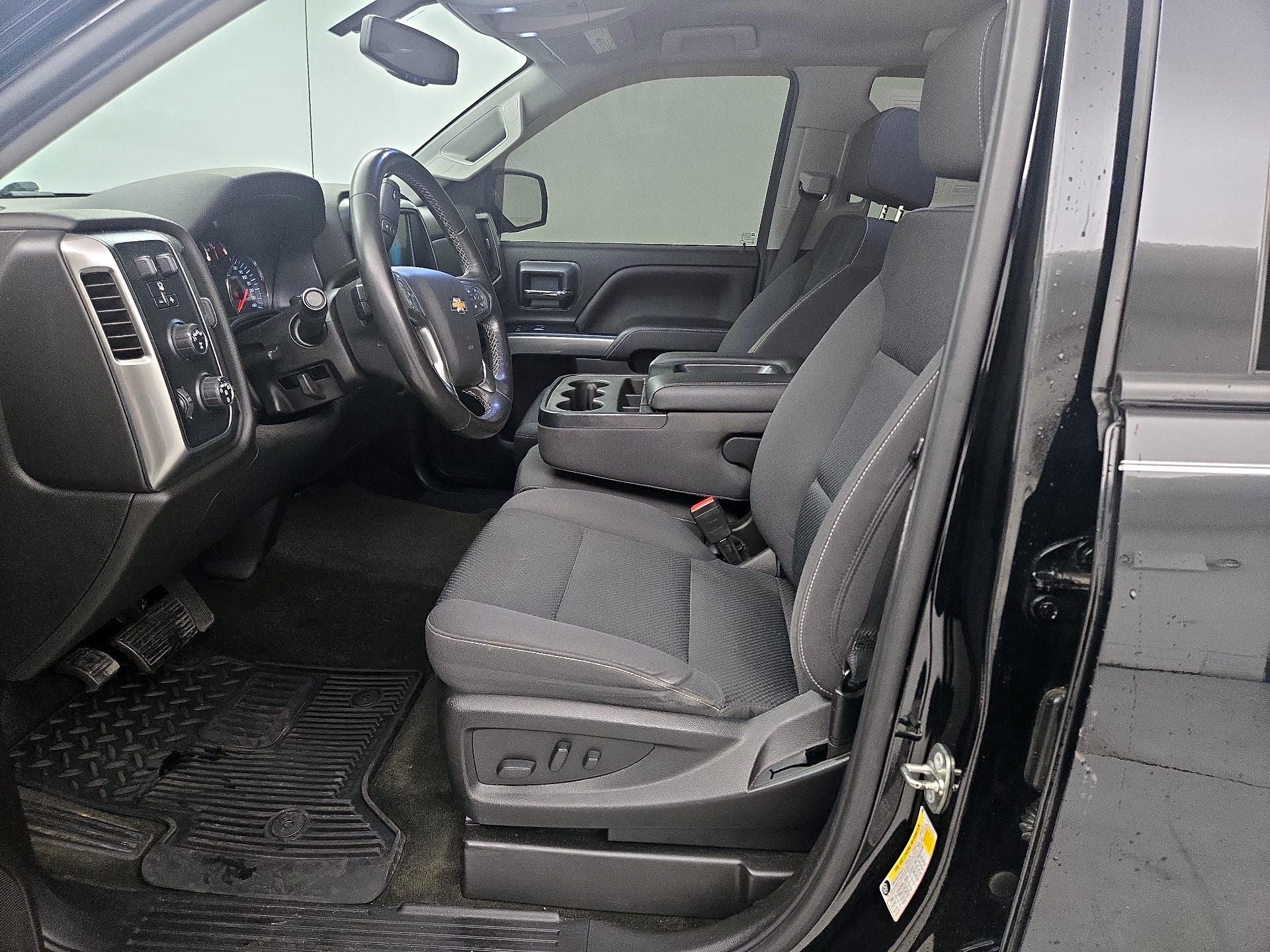 Thumbnail: 2018 Chevrolet Silverado 1500 - 11