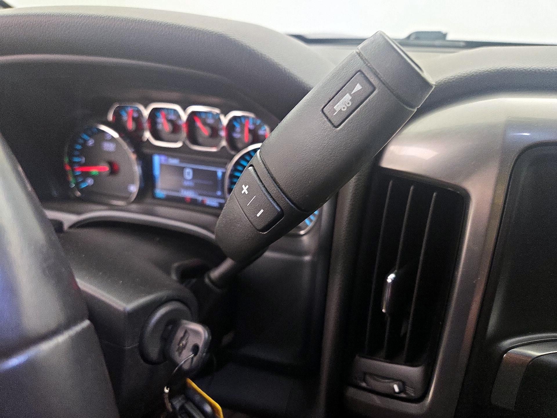 Thumbnail: 2018 Chevrolet Silverado 1500 - 18