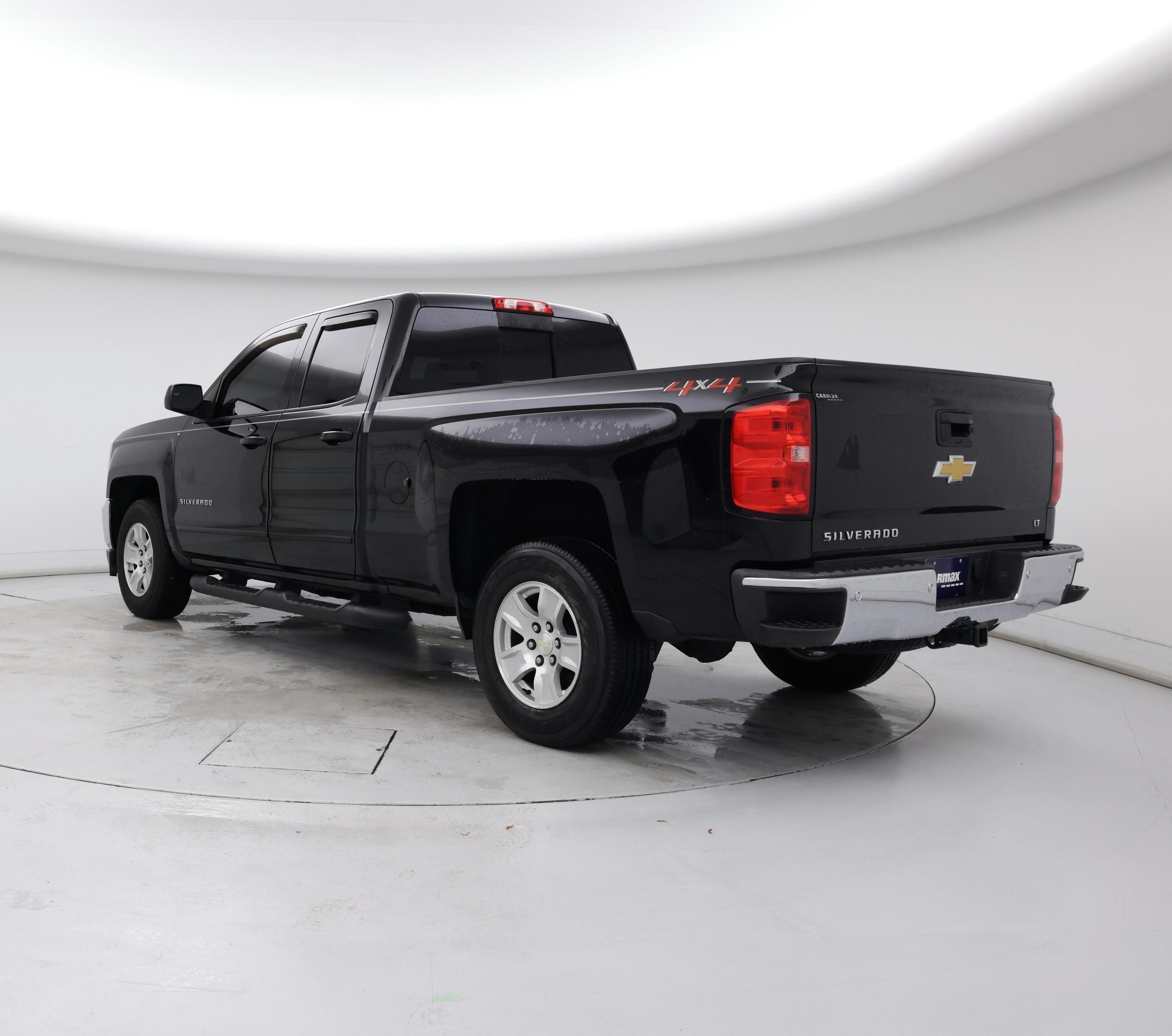 Thumbnail: 2018 Chevrolet Silverado 1500 - 2