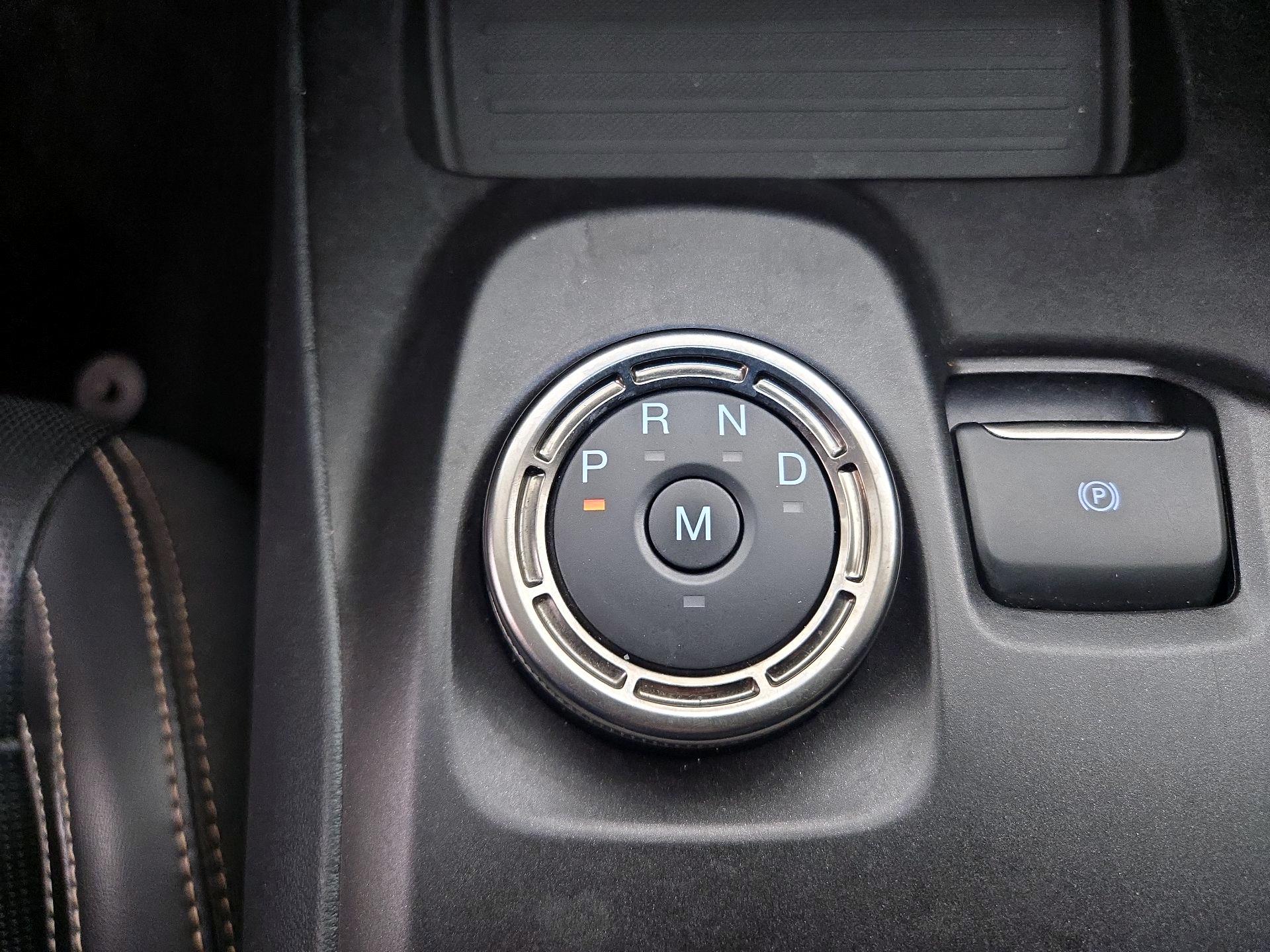 Thumbnail: 2021 Ford Mustang - 18