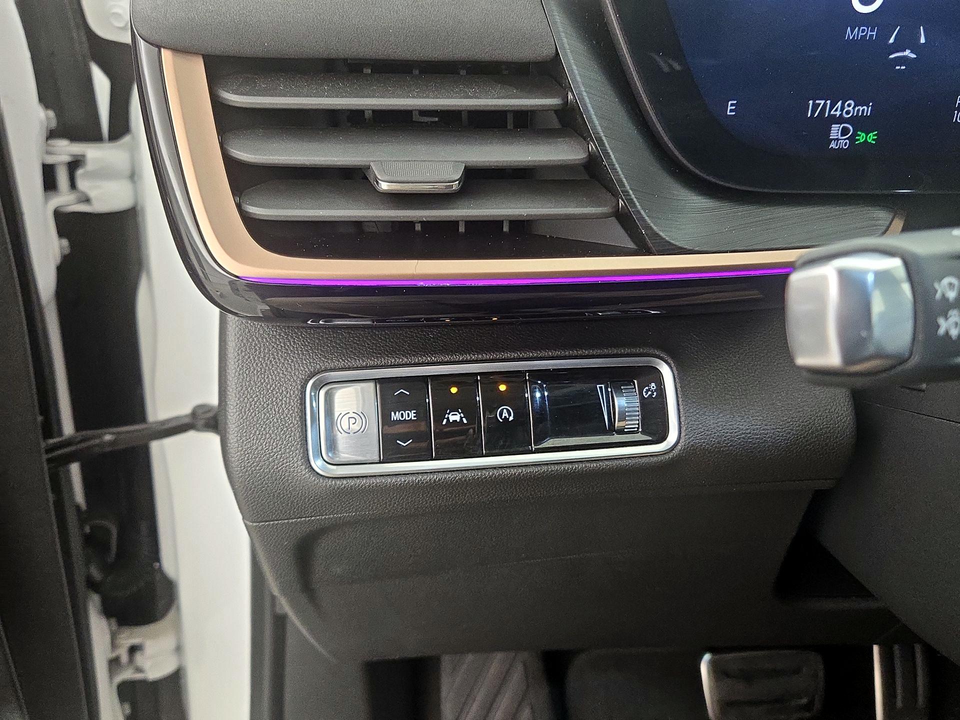 Thumbnail: 2024 Buick Envision - 13