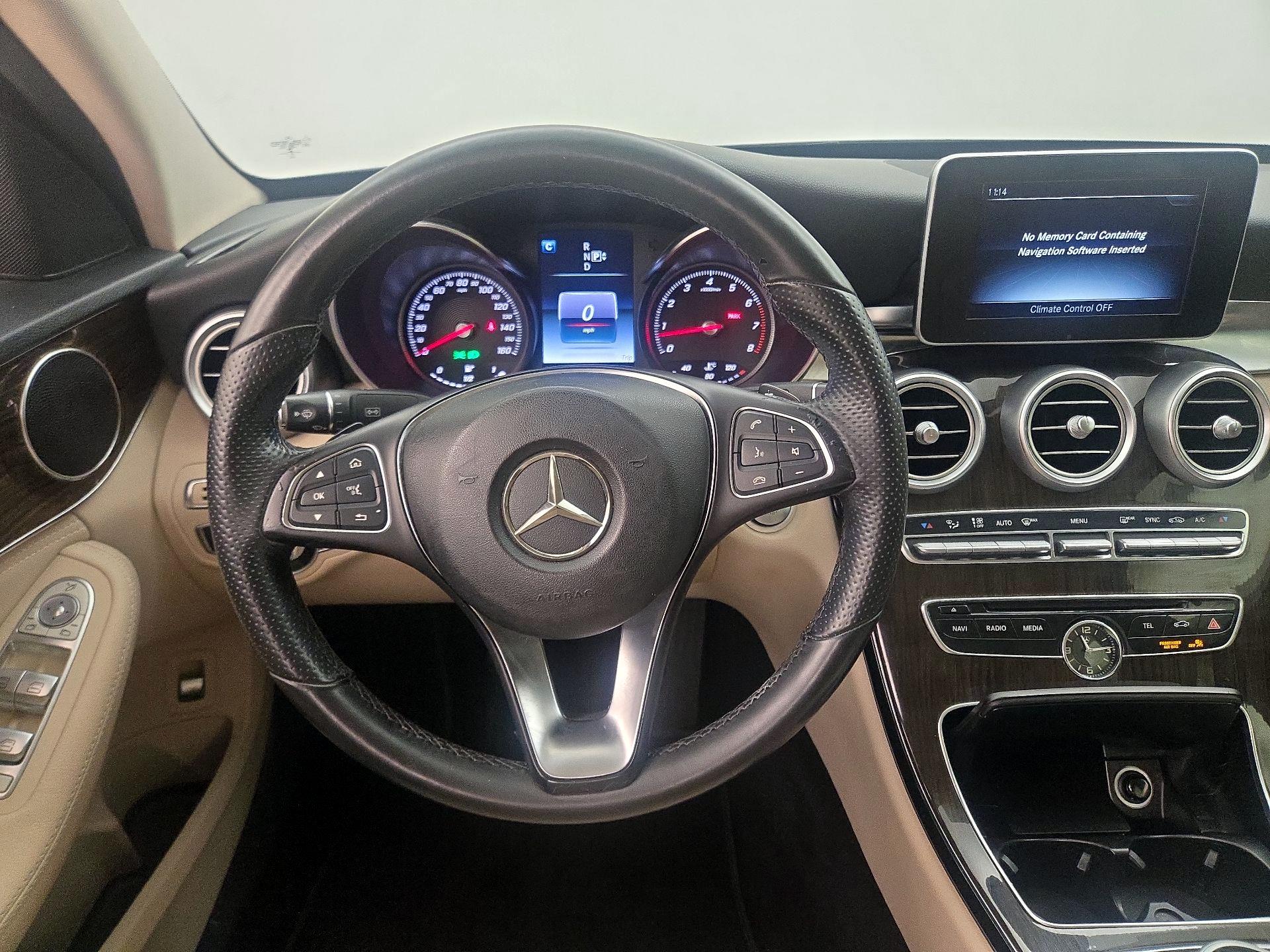Thumbnail: 2015 Mercedes-Benz C-Class - 10