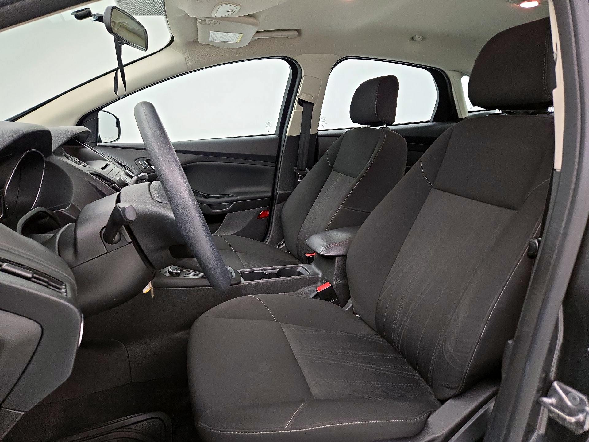 Thumbnail: 2017 Ford Focus - 11