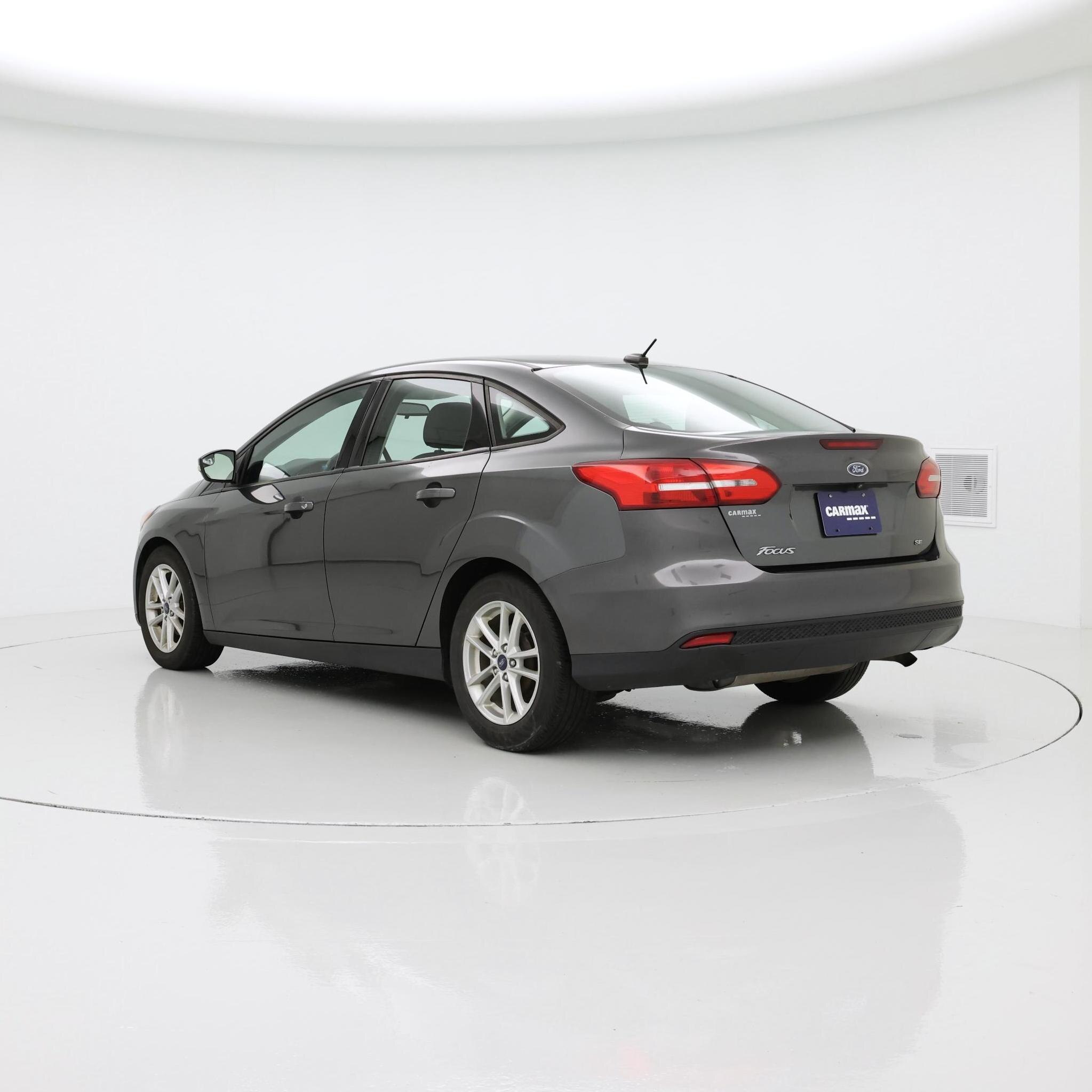 Thumbnail: 2017 Ford Focus - 2