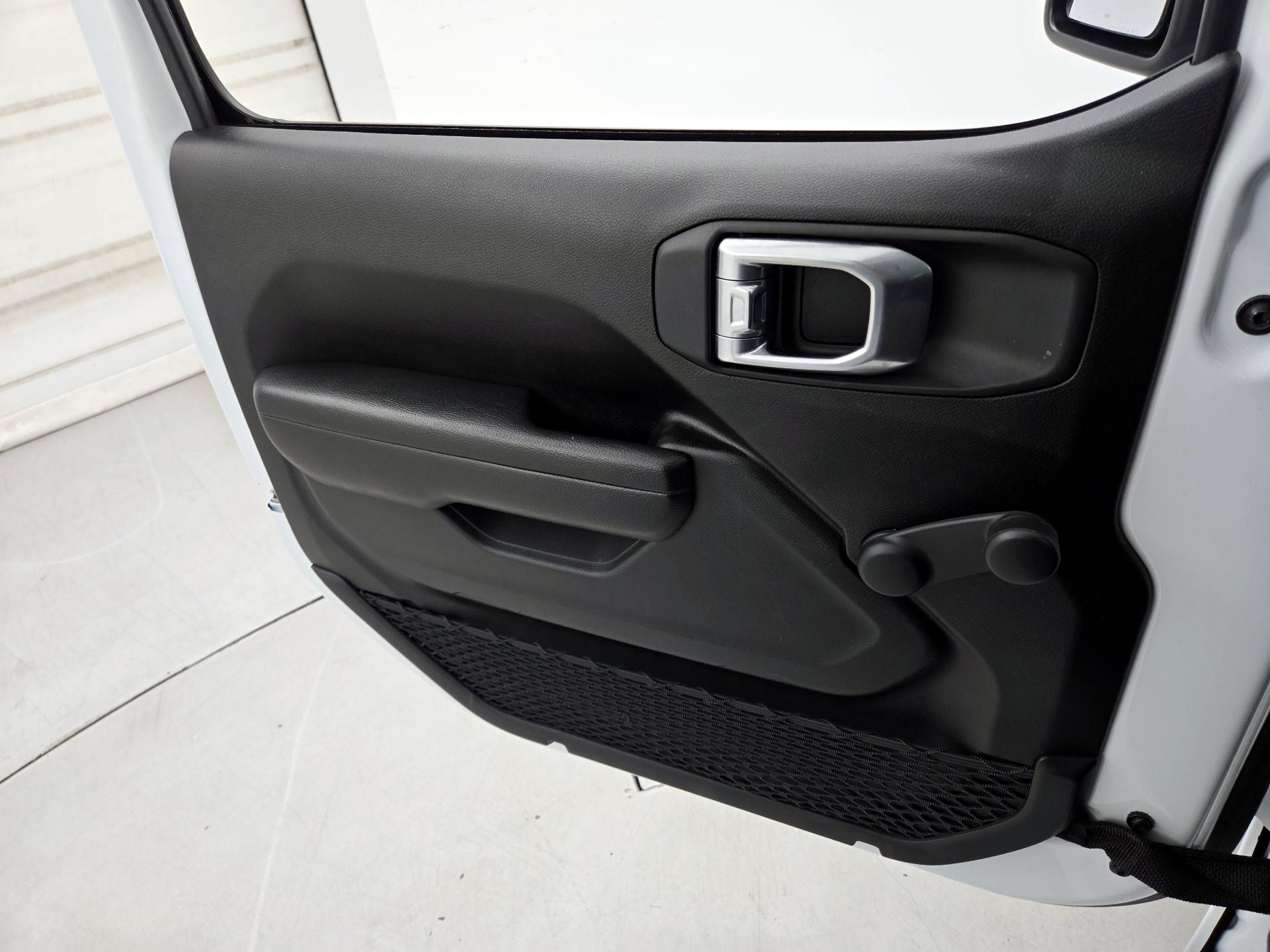 Thumbnail: 2024 Jeep Wrangler - 12