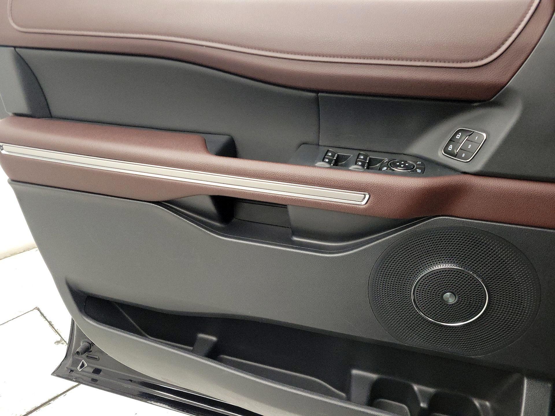 Thumbnail: 2024 Ford Expedition MAX - 12