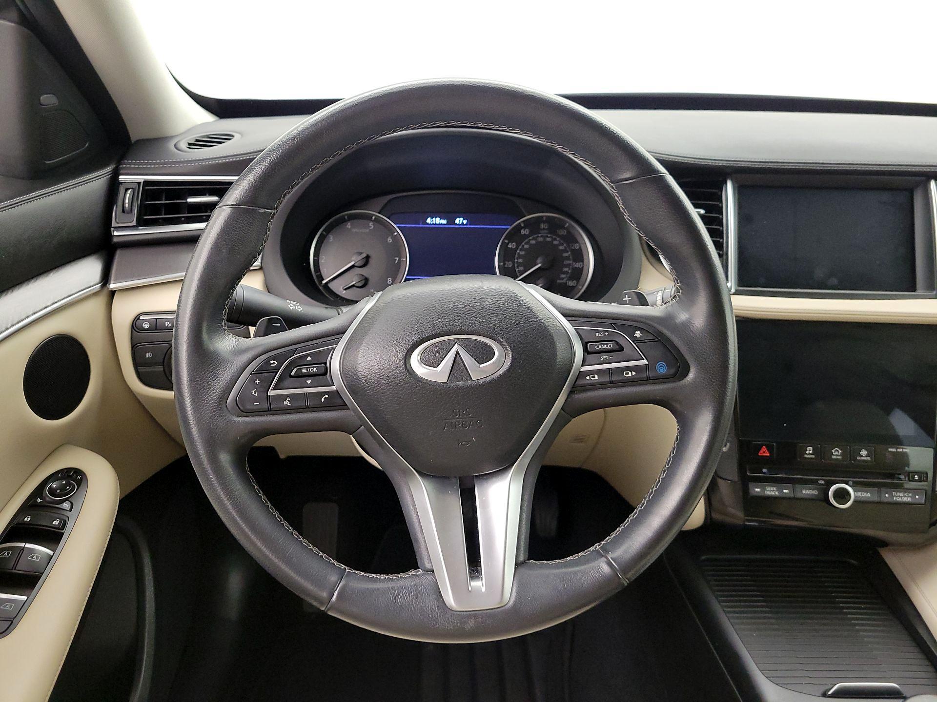 Thumbnail: 2022 INFINITI QX50 - 10