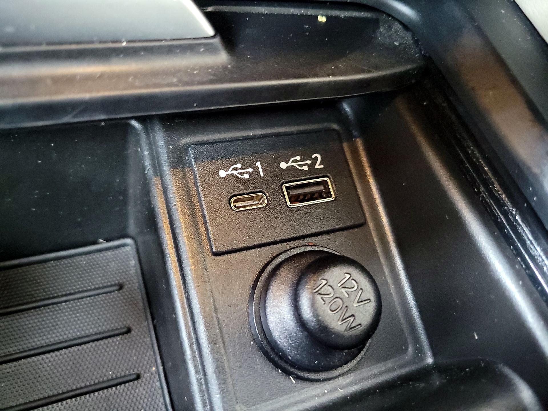 Thumbnail: 2022 INFINITI QX50 - 18