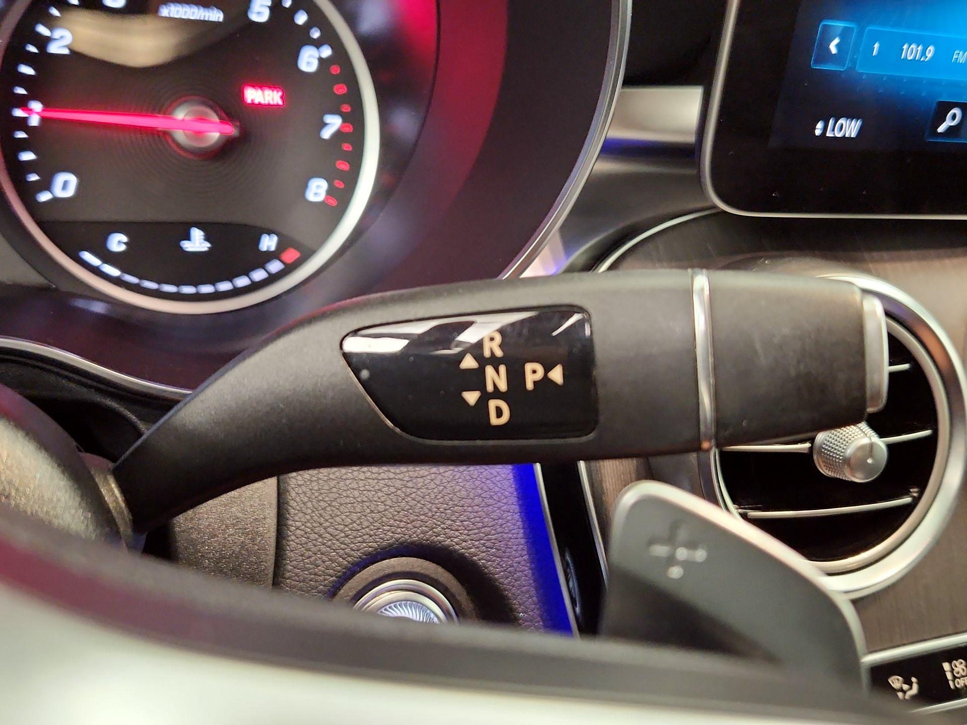 Thumbnail: 2020 Mercedes-Benz GLC - 17