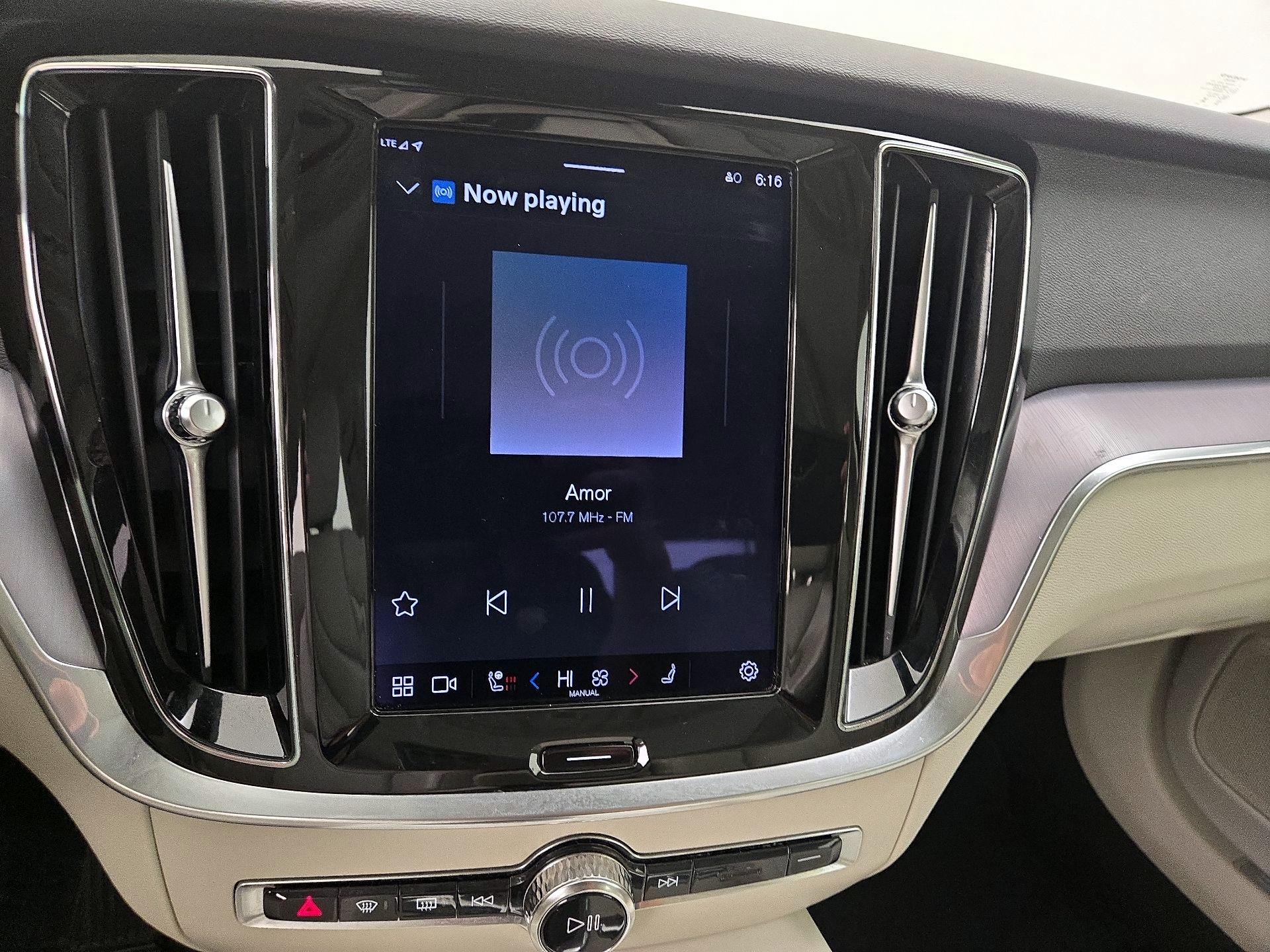 Thumbnail: 2024 Volvo S60 - 16