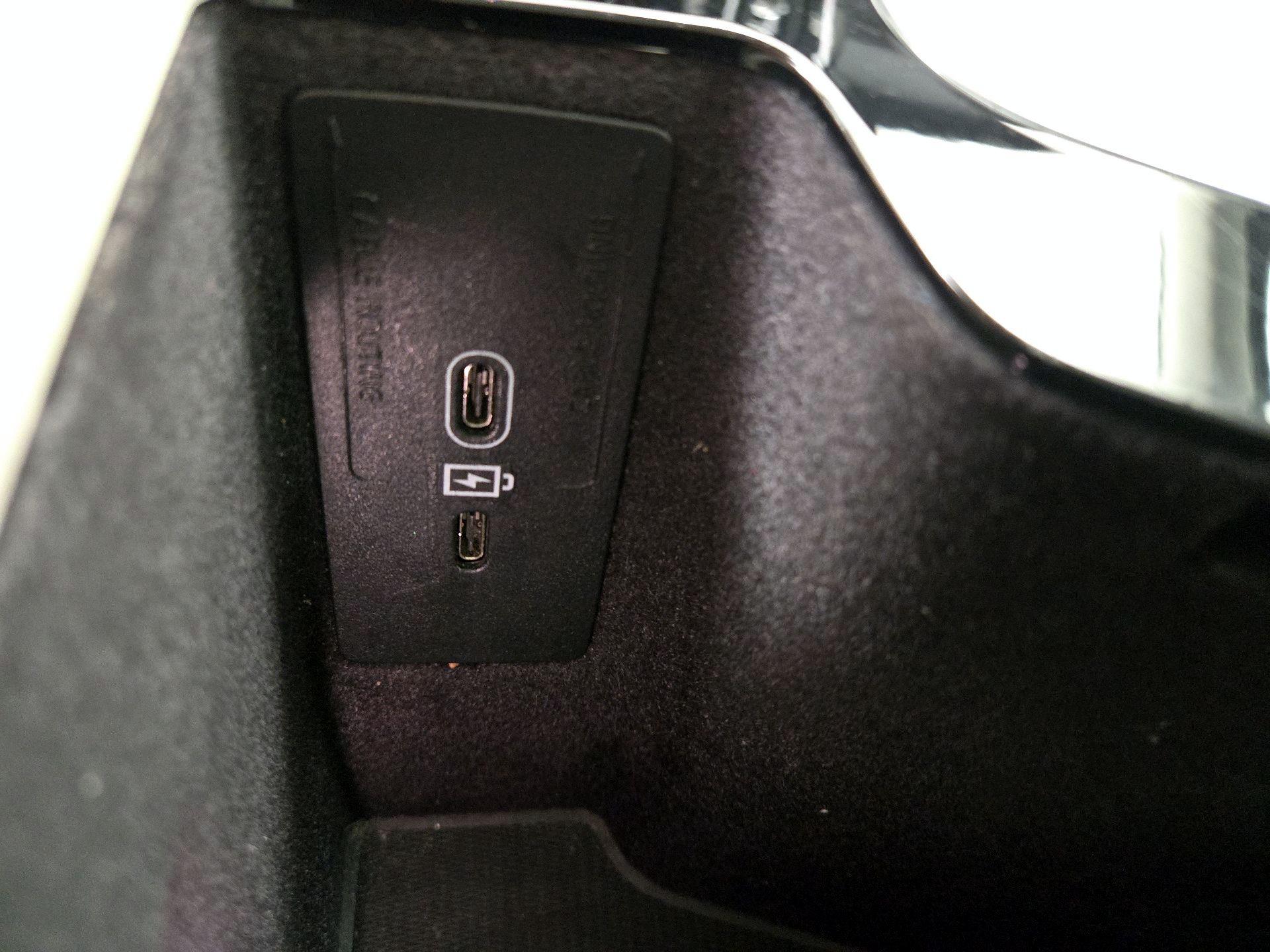 Thumbnail: 2024 Volvo S60 - 19