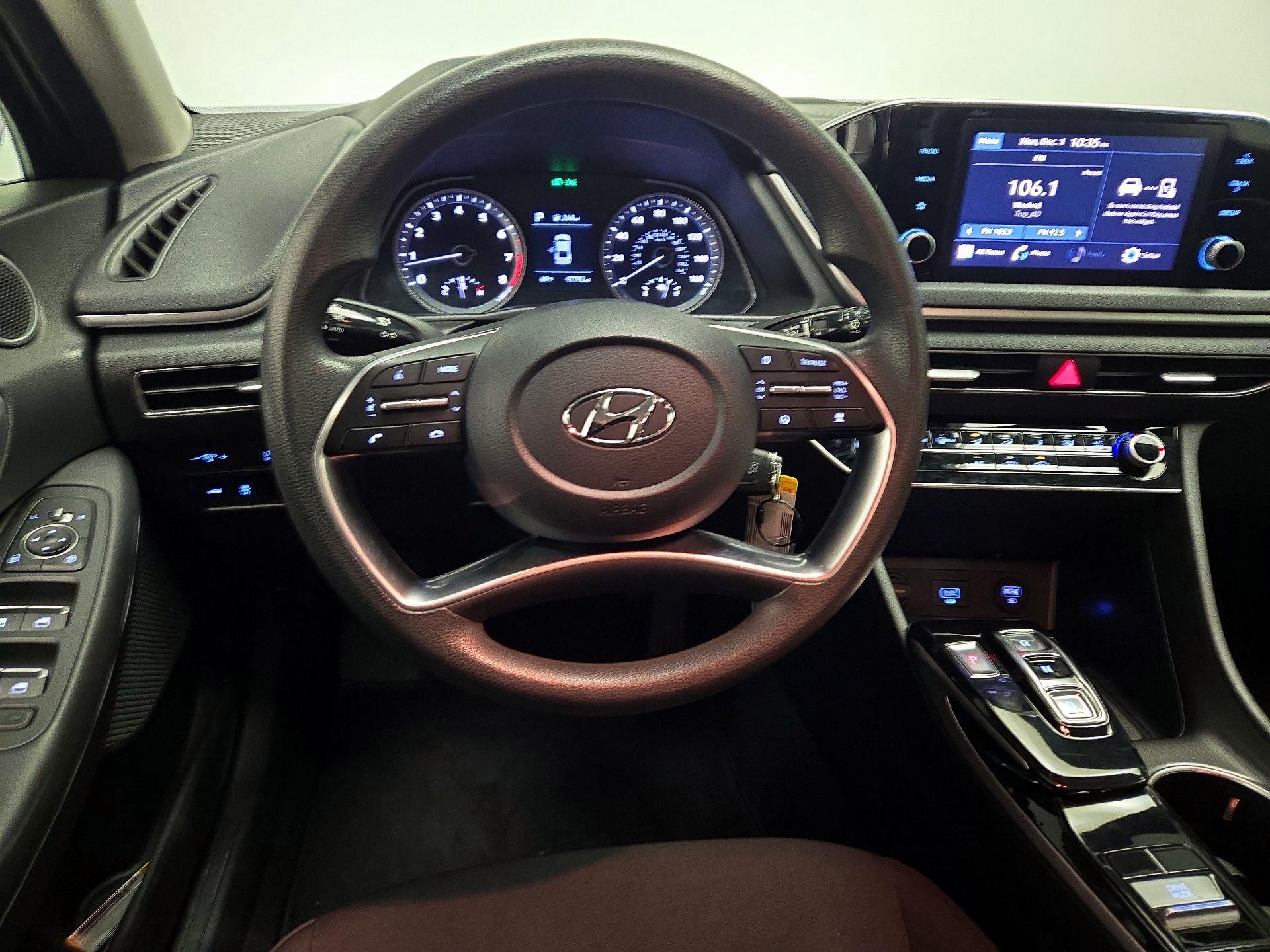 Thumbnail: 2022 Hyundai Sonata - 10