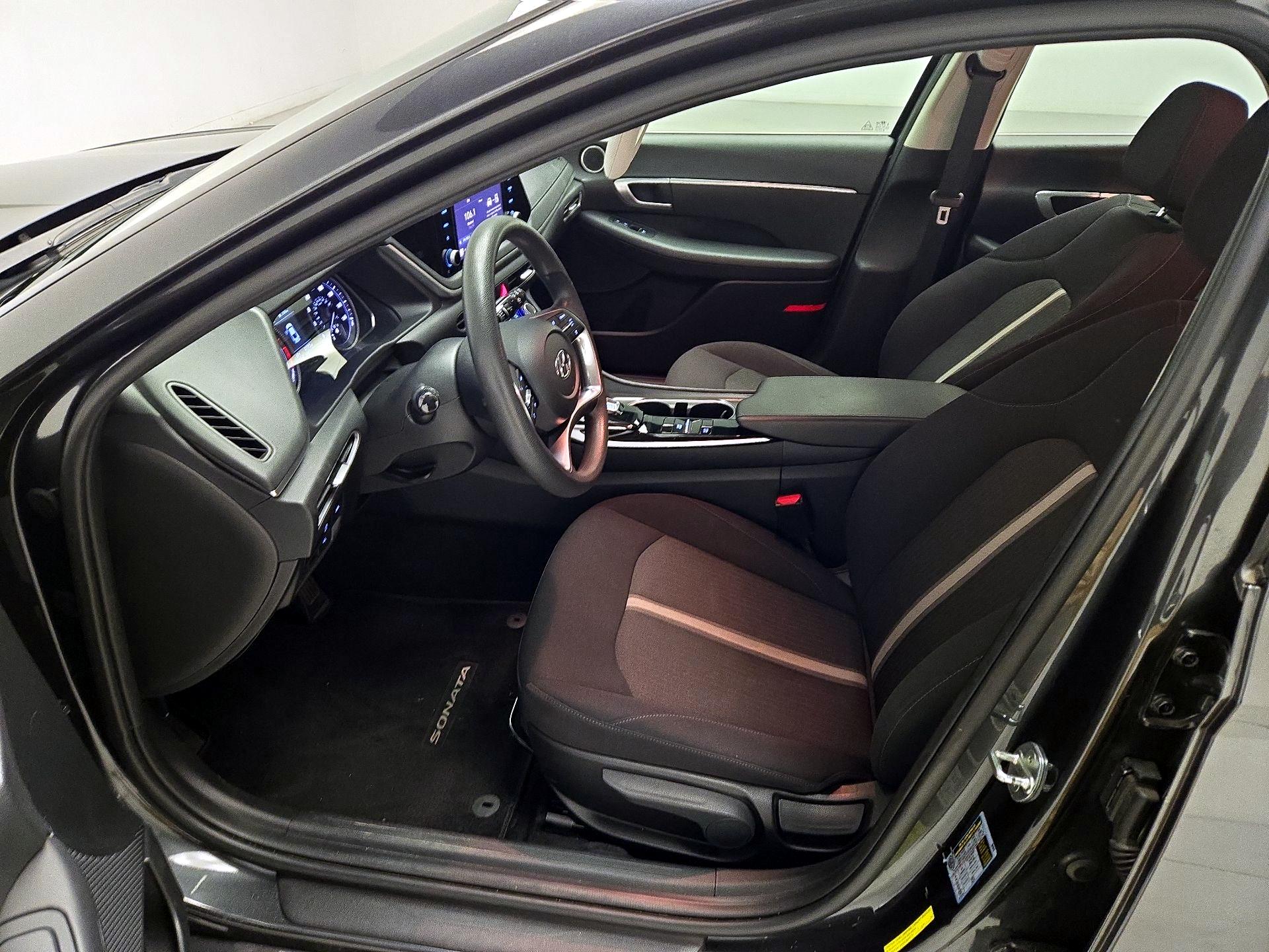 Thumbnail: 2022 Hyundai Sonata - 11