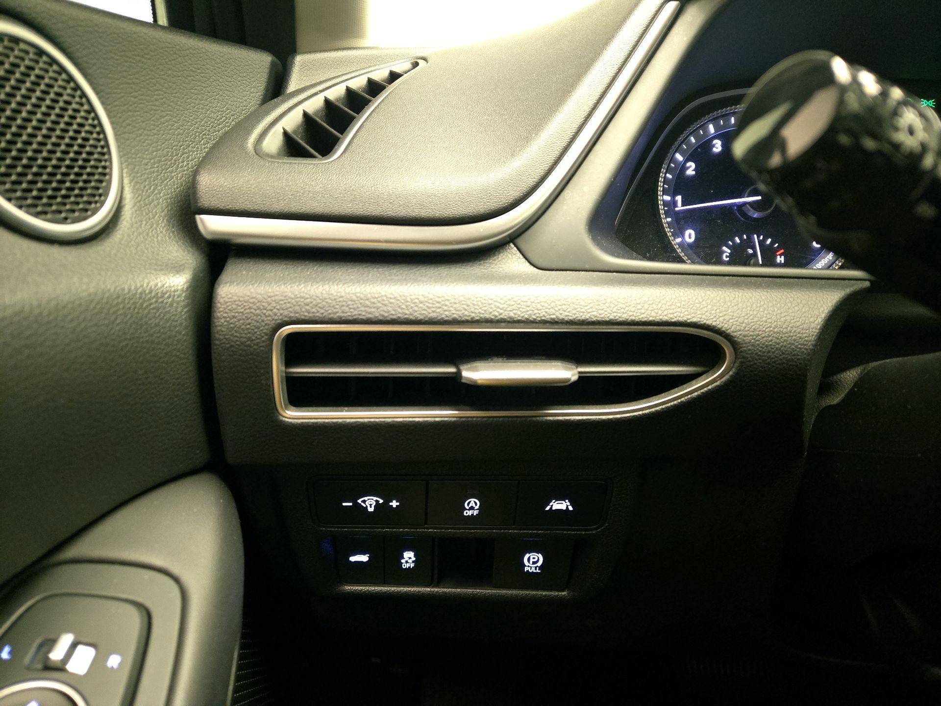 Thumbnail: 2022 Hyundai Sonata - 13