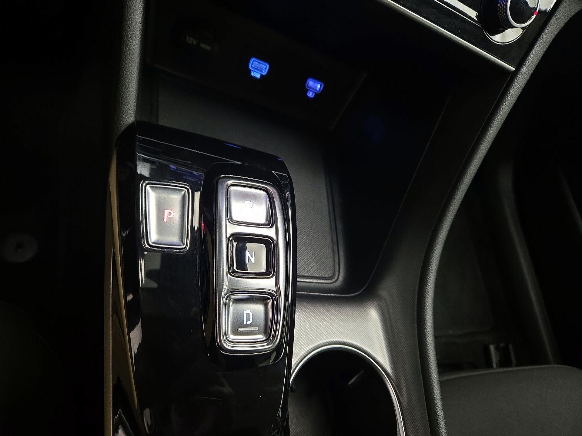 Thumbnail: 2022 Hyundai Sonata - 17