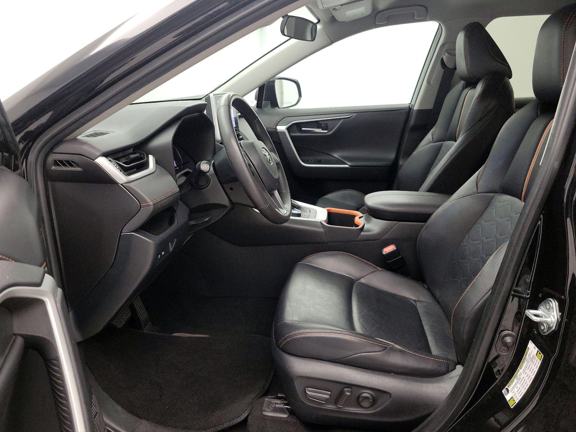 Thumbnail: 2023 Toyota RAV4 - 11