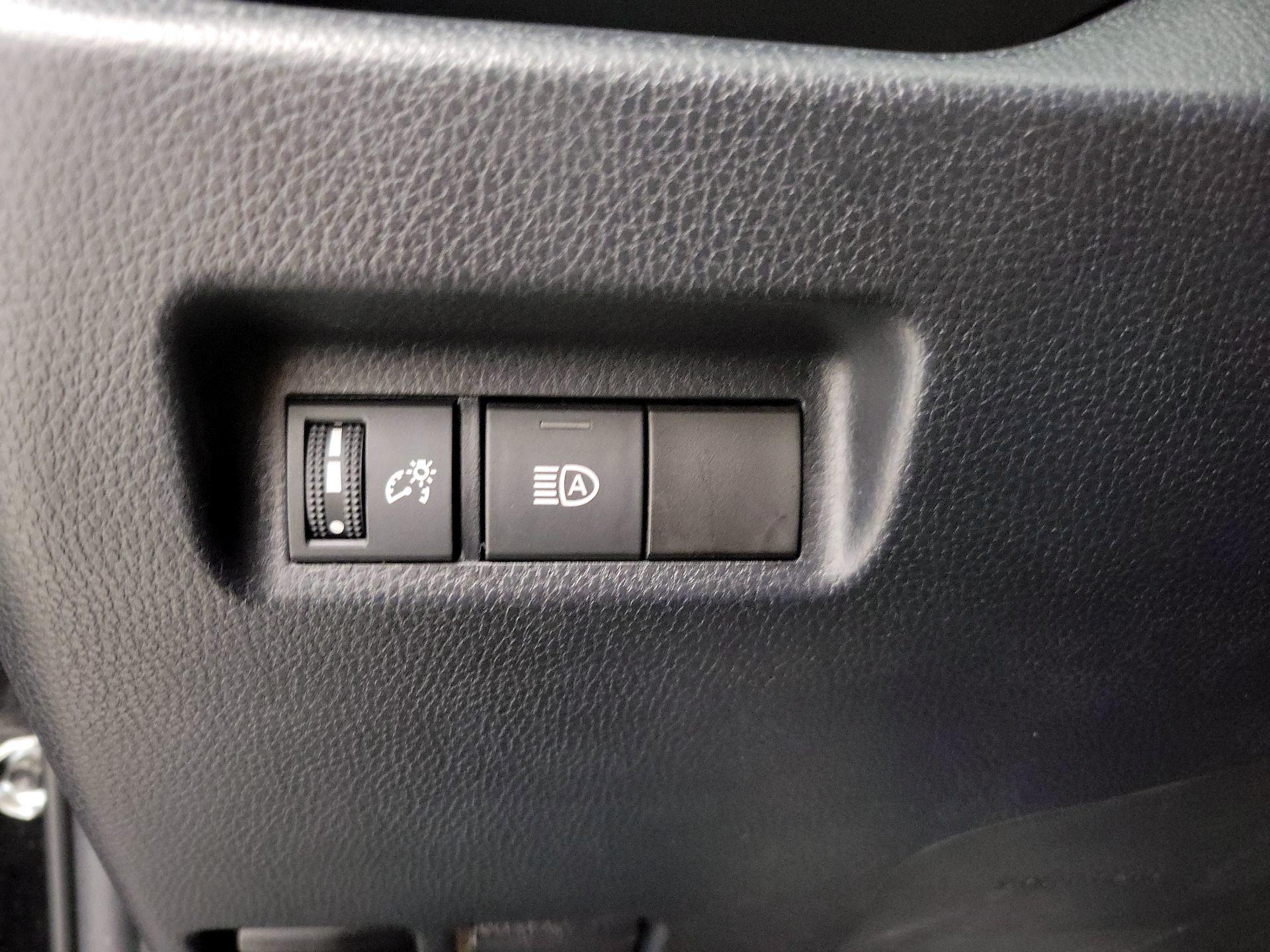 Thumbnail: 2023 Toyota RAV4 - 13