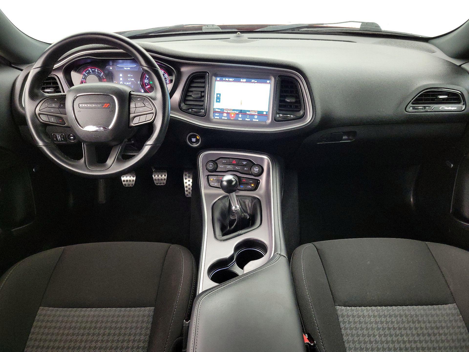 Thumbnail: 2021 Dodge Challenger - 9