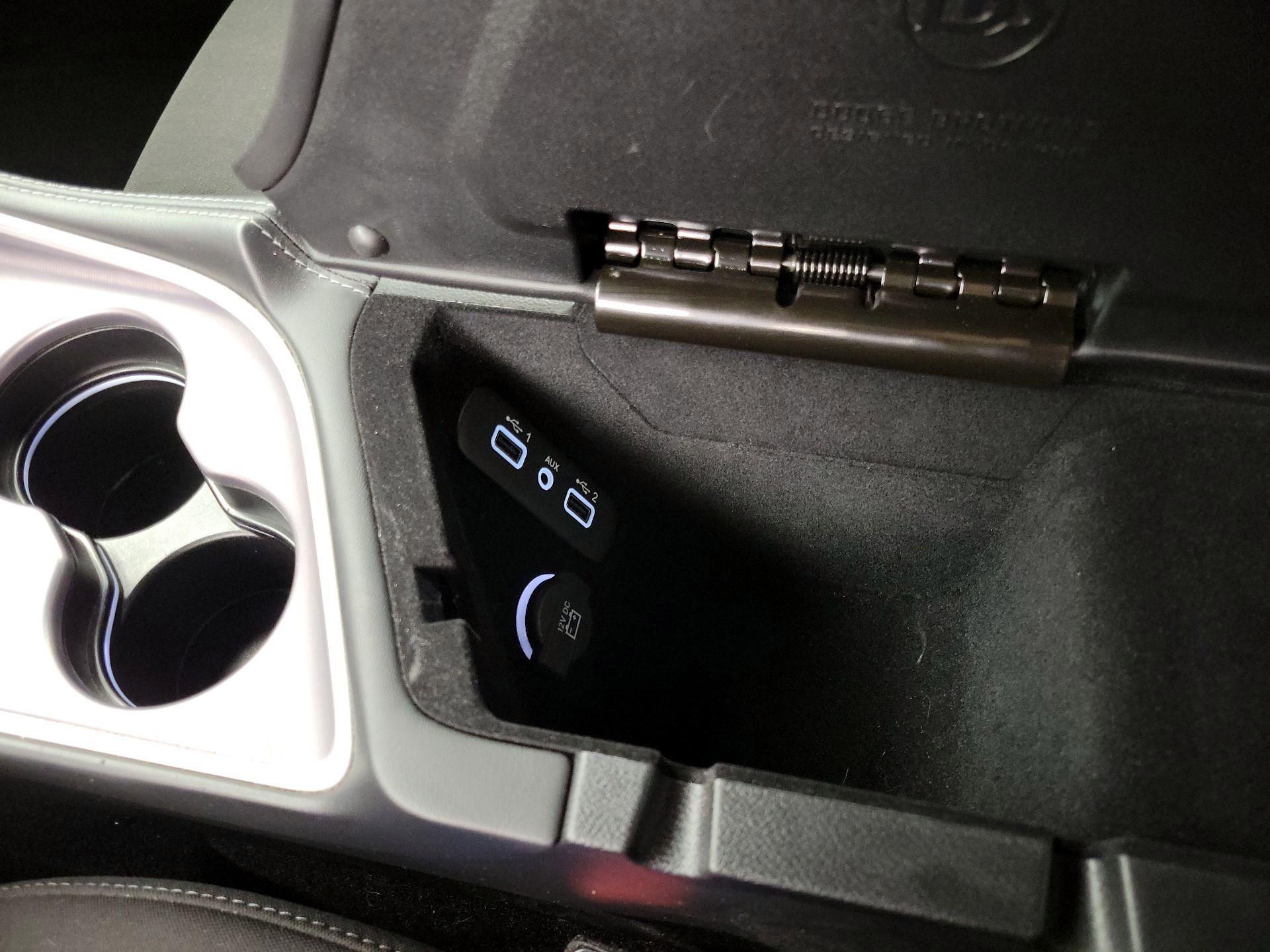 Thumbnail: 2021 Dodge Challenger - 19