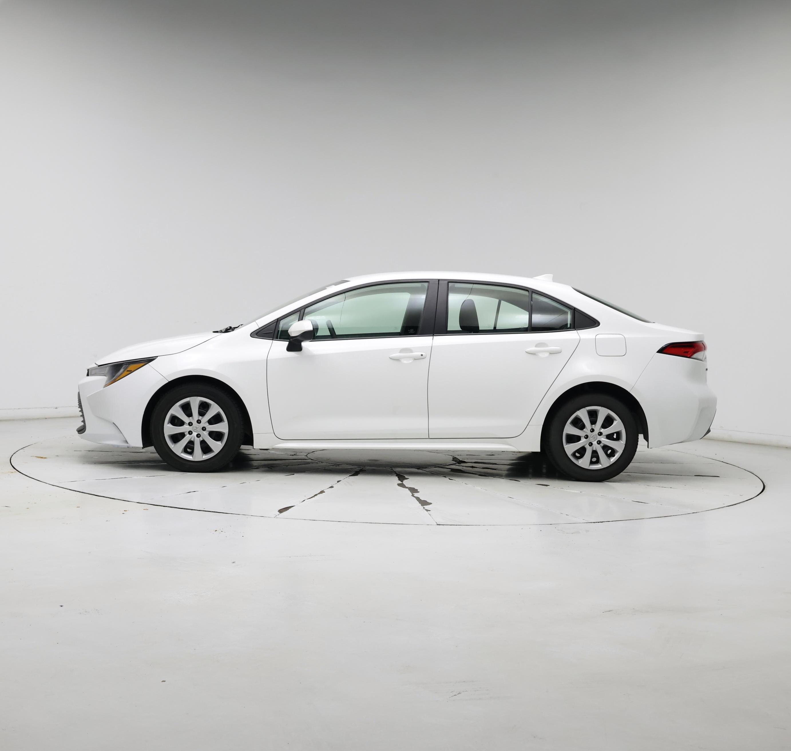 Thumbnail: 2023 Toyota Corolla - 3