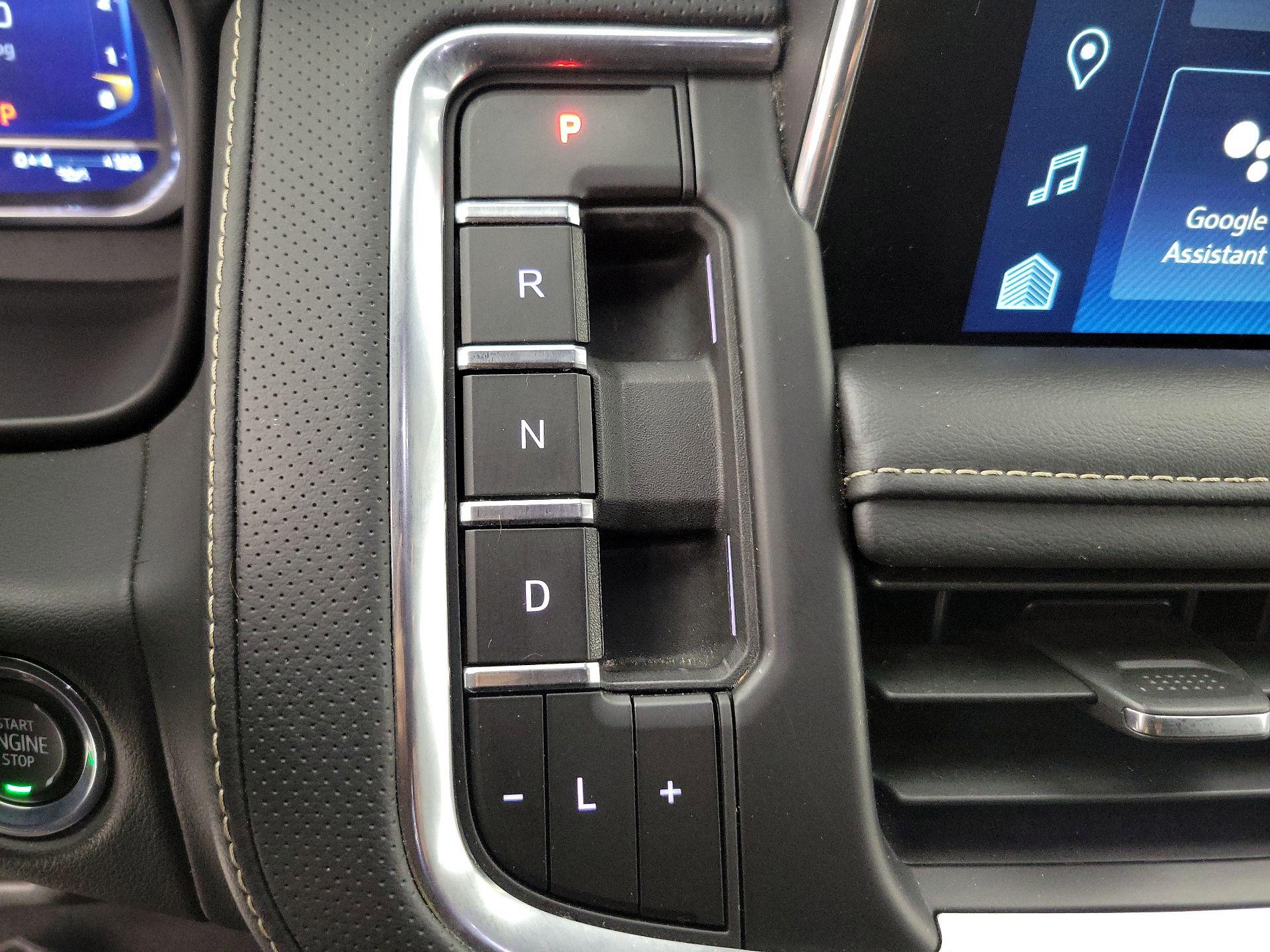 Thumbnail: 2023 Chevrolet Suburban - 18