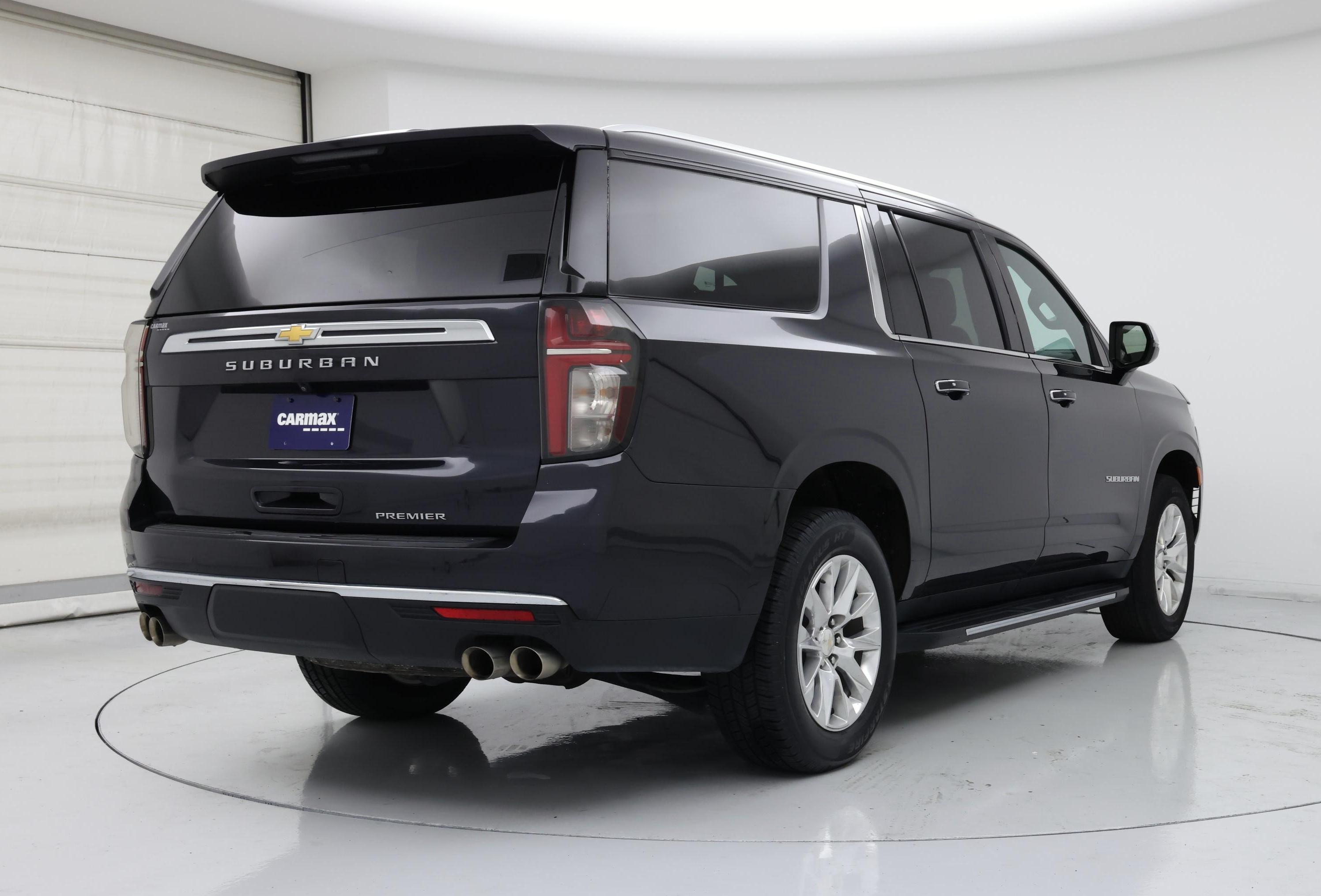 Thumbnail: 2023 Chevrolet Suburban - 8