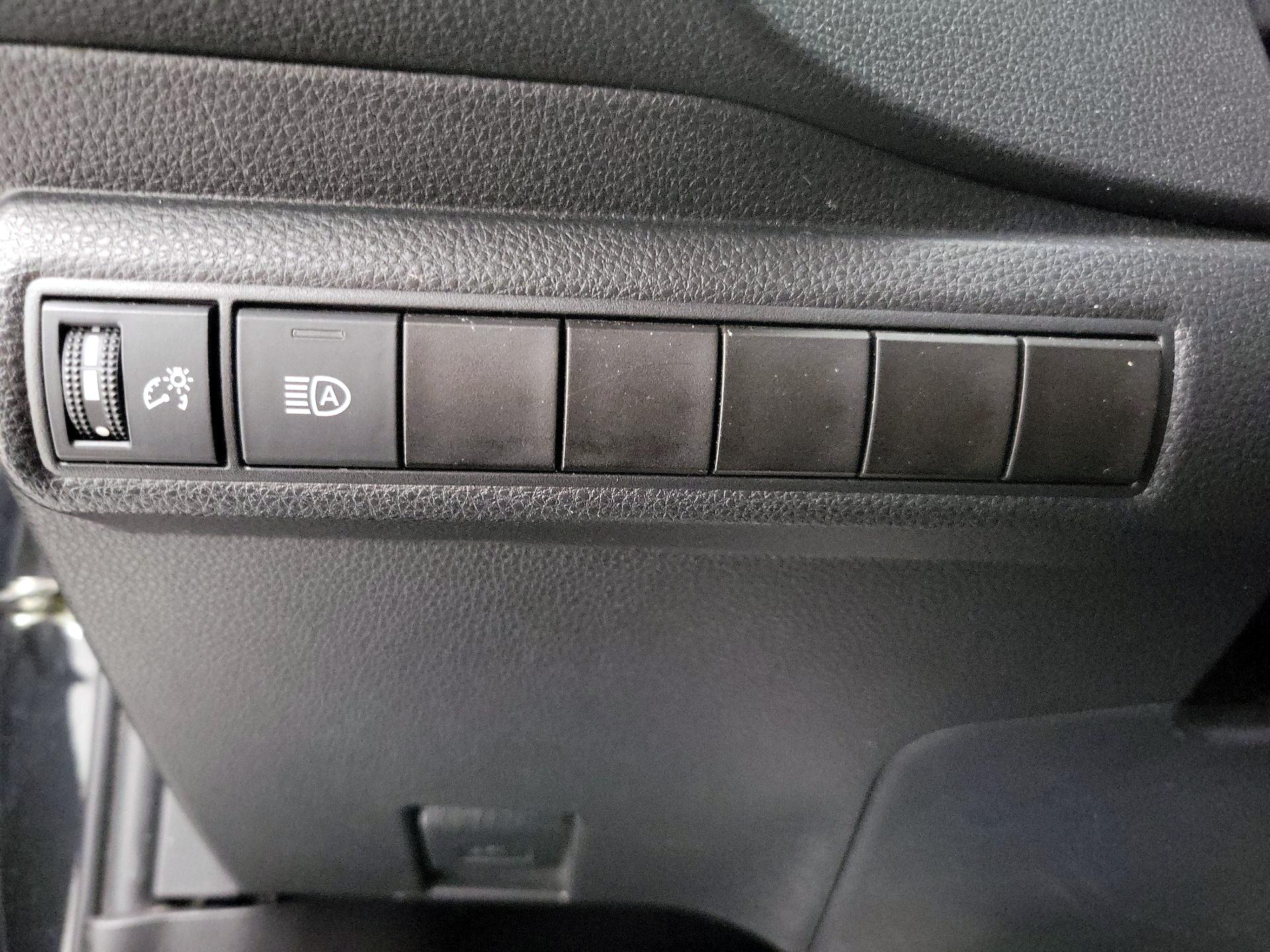 Thumbnail: 2022 Toyota Corolla - 13