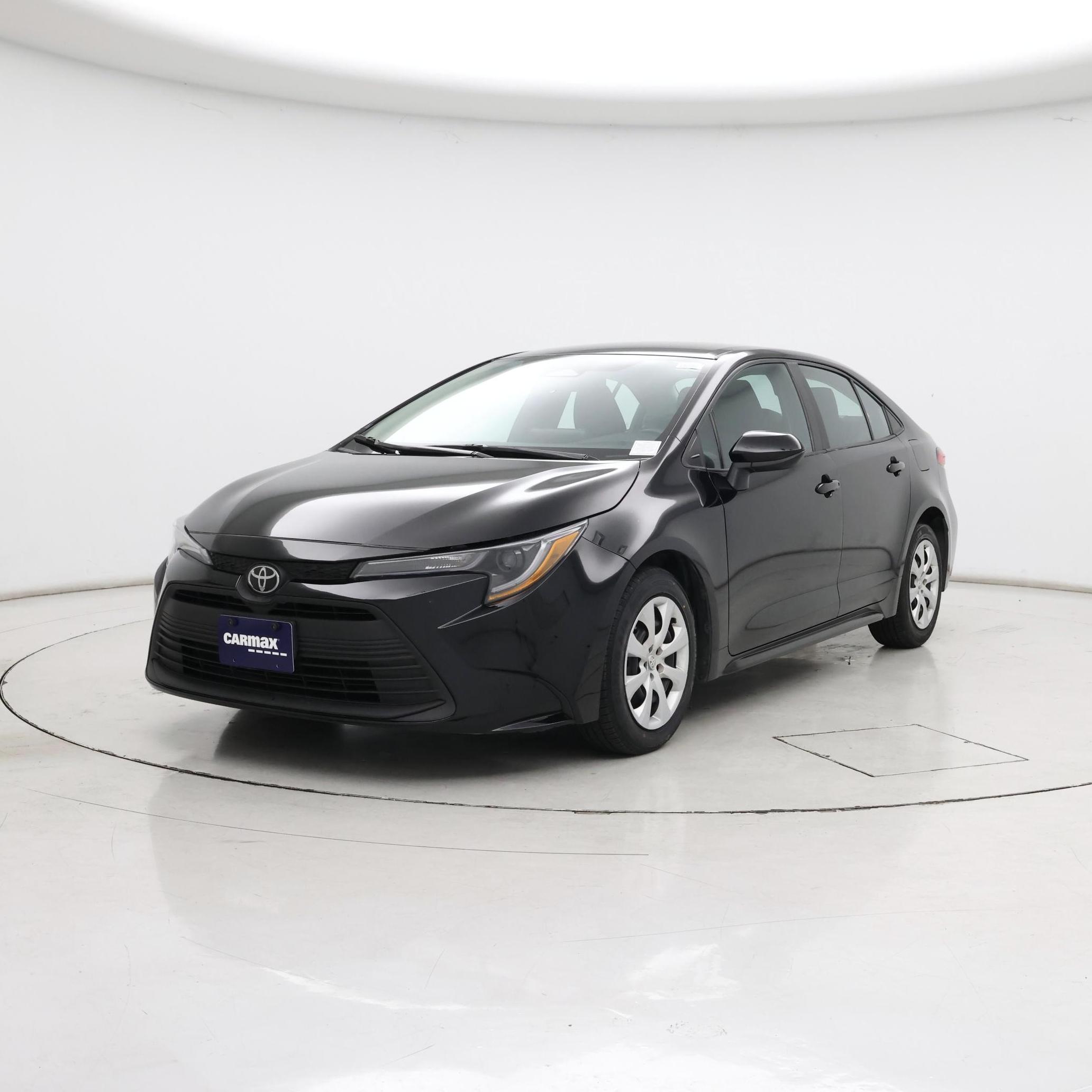 Thumbnail: 2023 Toyota Corolla - 4