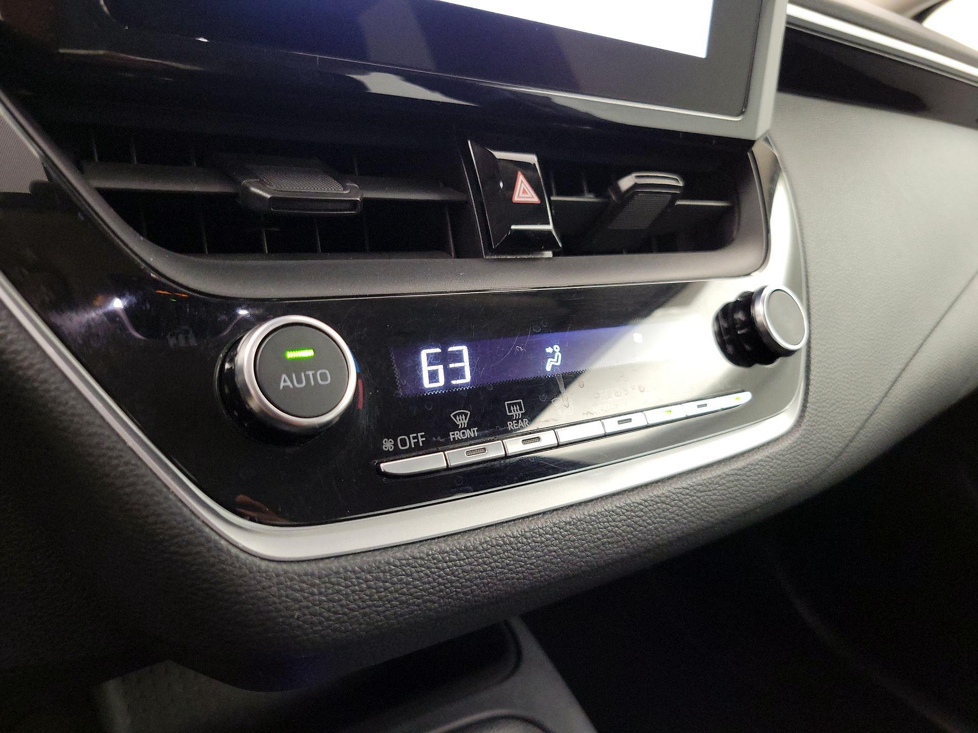 Thumbnail: 2023 Toyota Corolla - 16