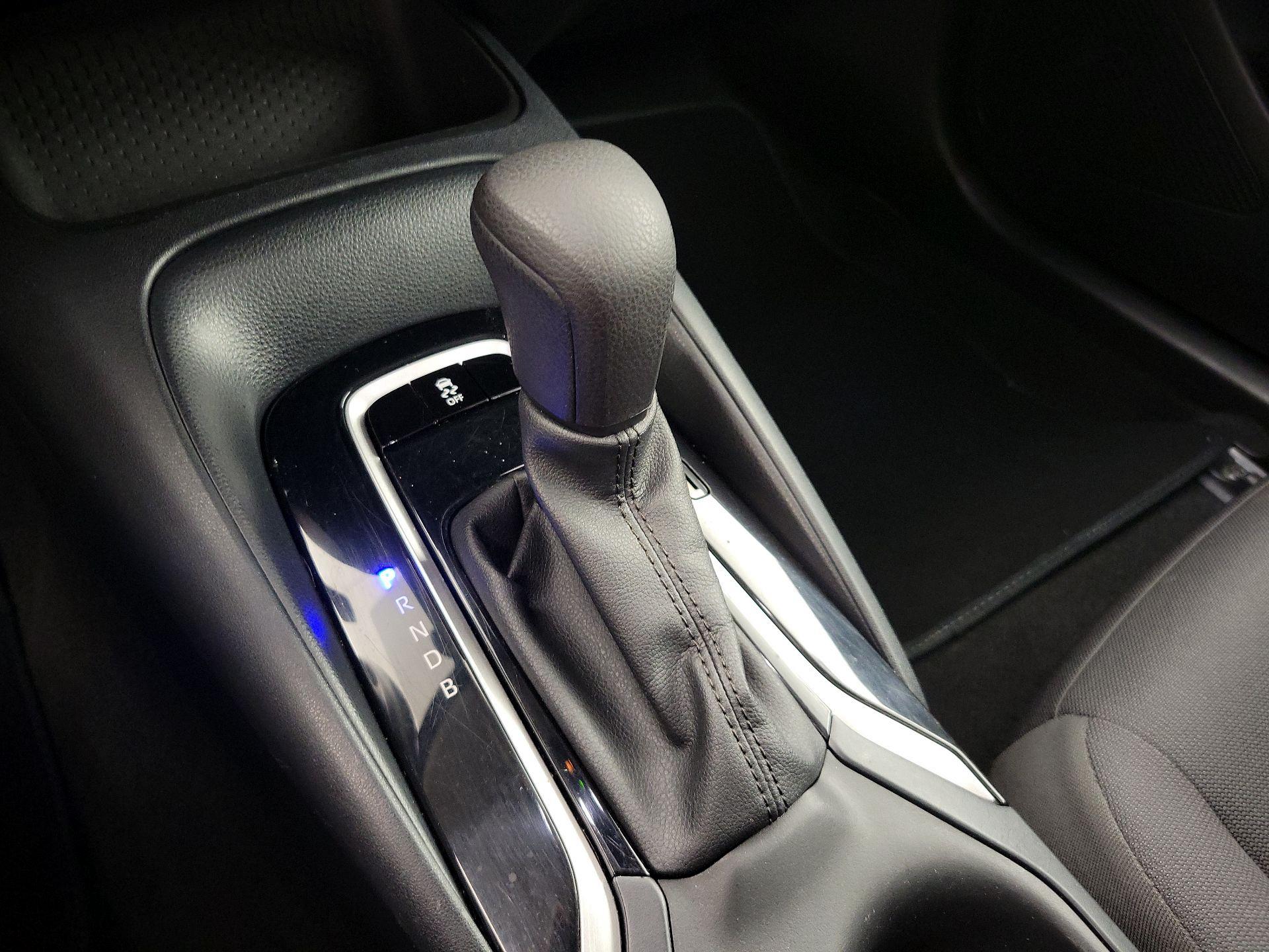 Thumbnail: 2023 Toyota Corolla - 17