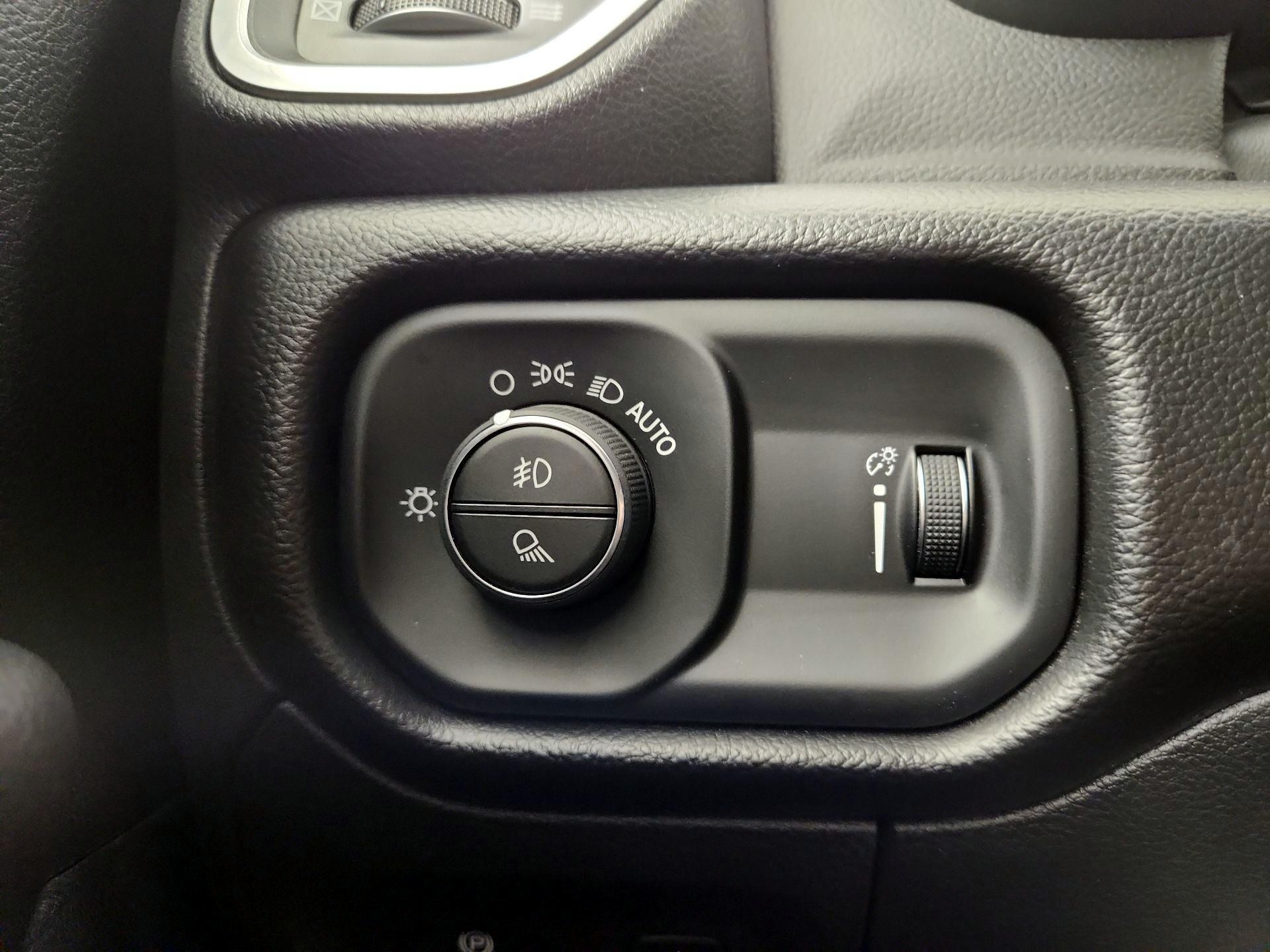 Thumbnail: 2022 RAM 1500 - 13