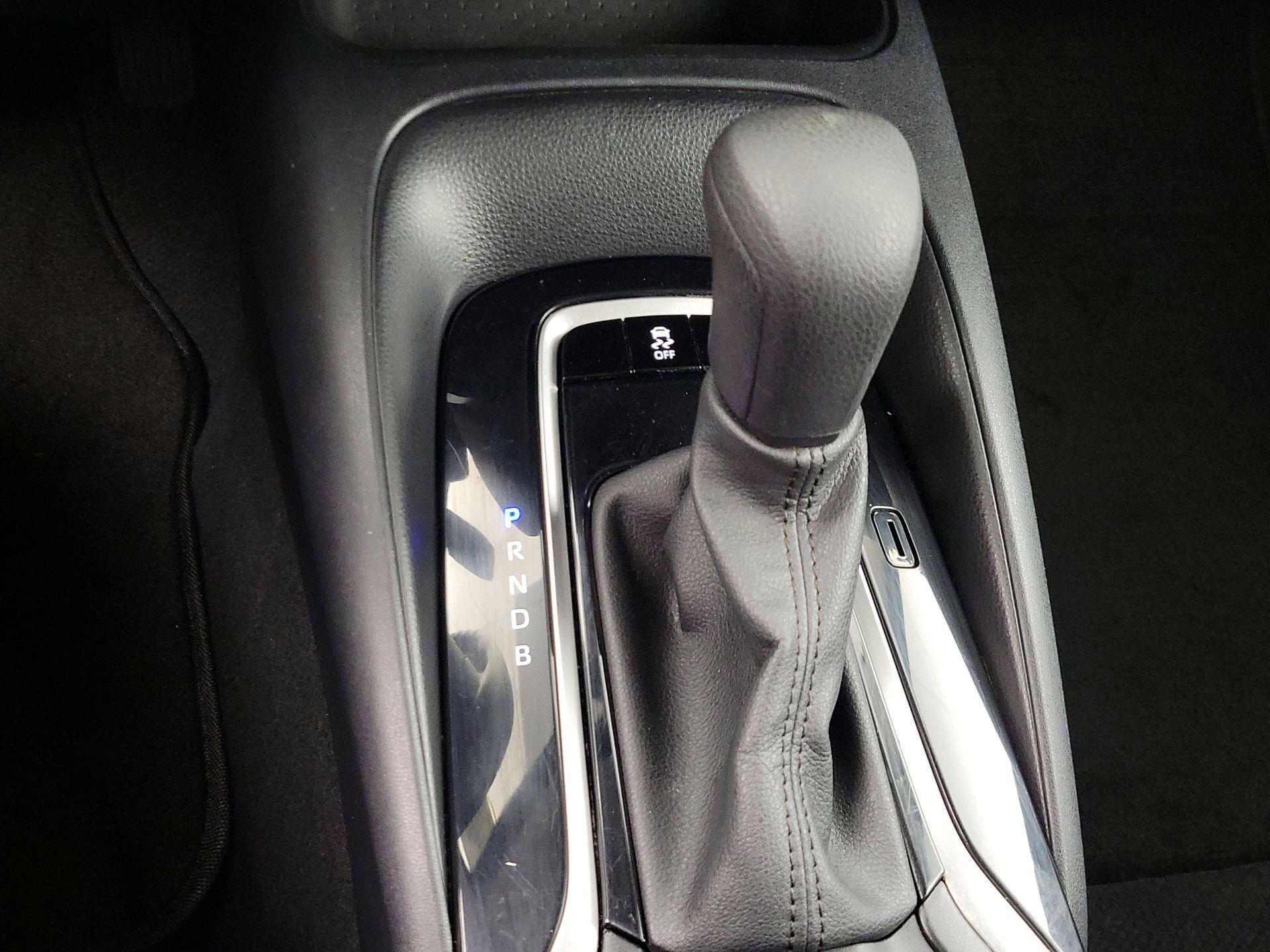 Thumbnail: 2023 Toyota Corolla - 17