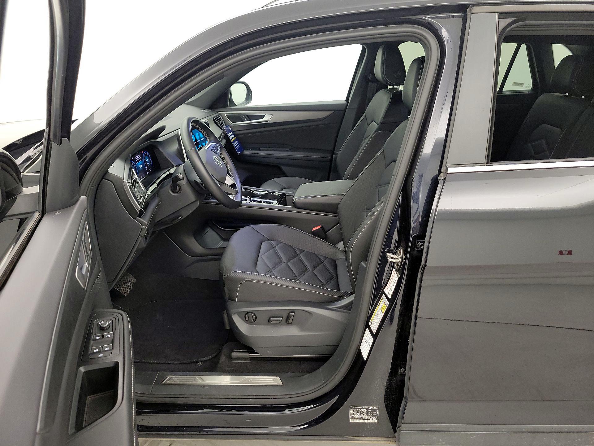 Thumbnail: 2025 Volkswagen Atlas - 11