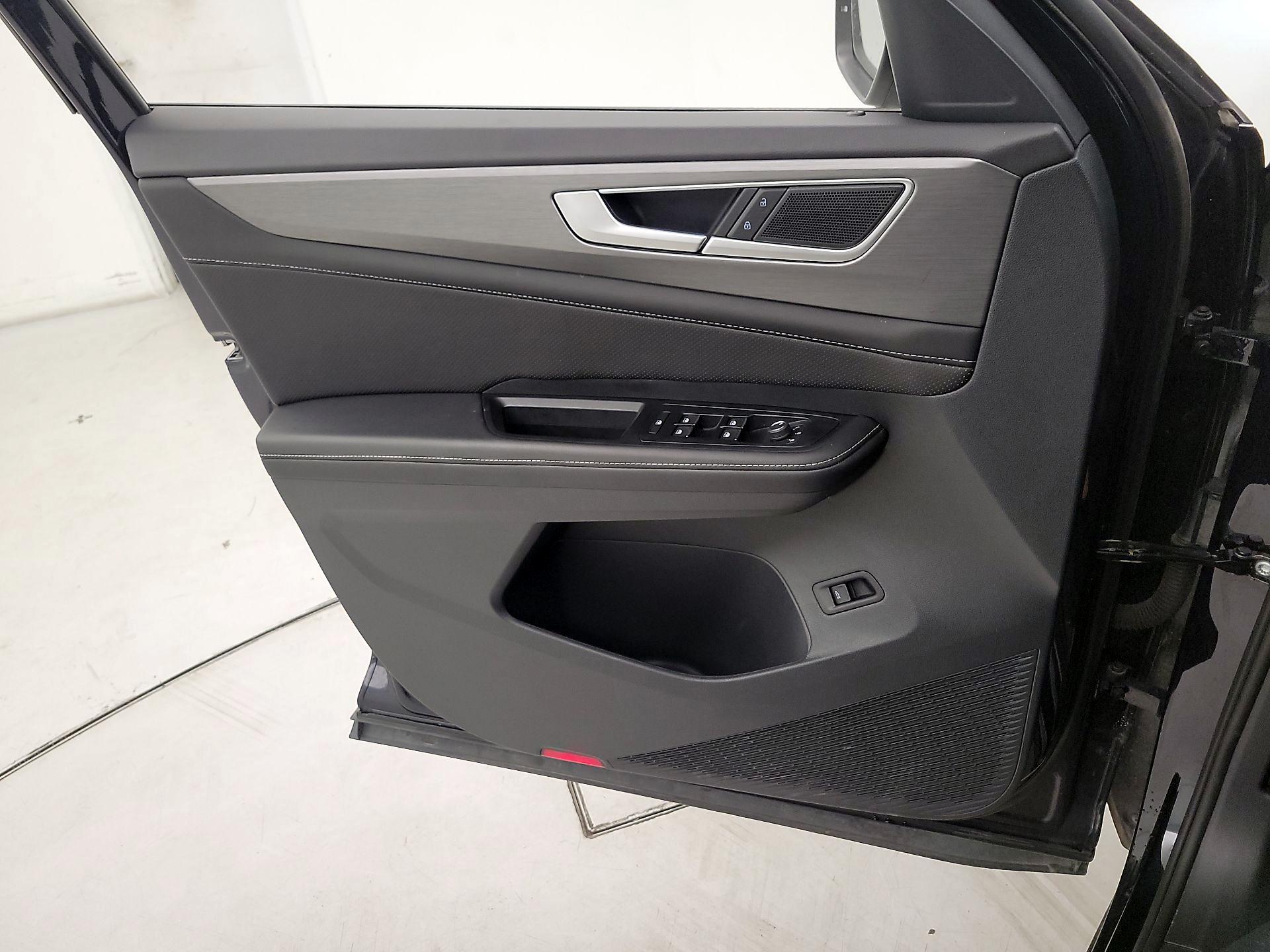 Thumbnail: 2025 Volkswagen Atlas - 12