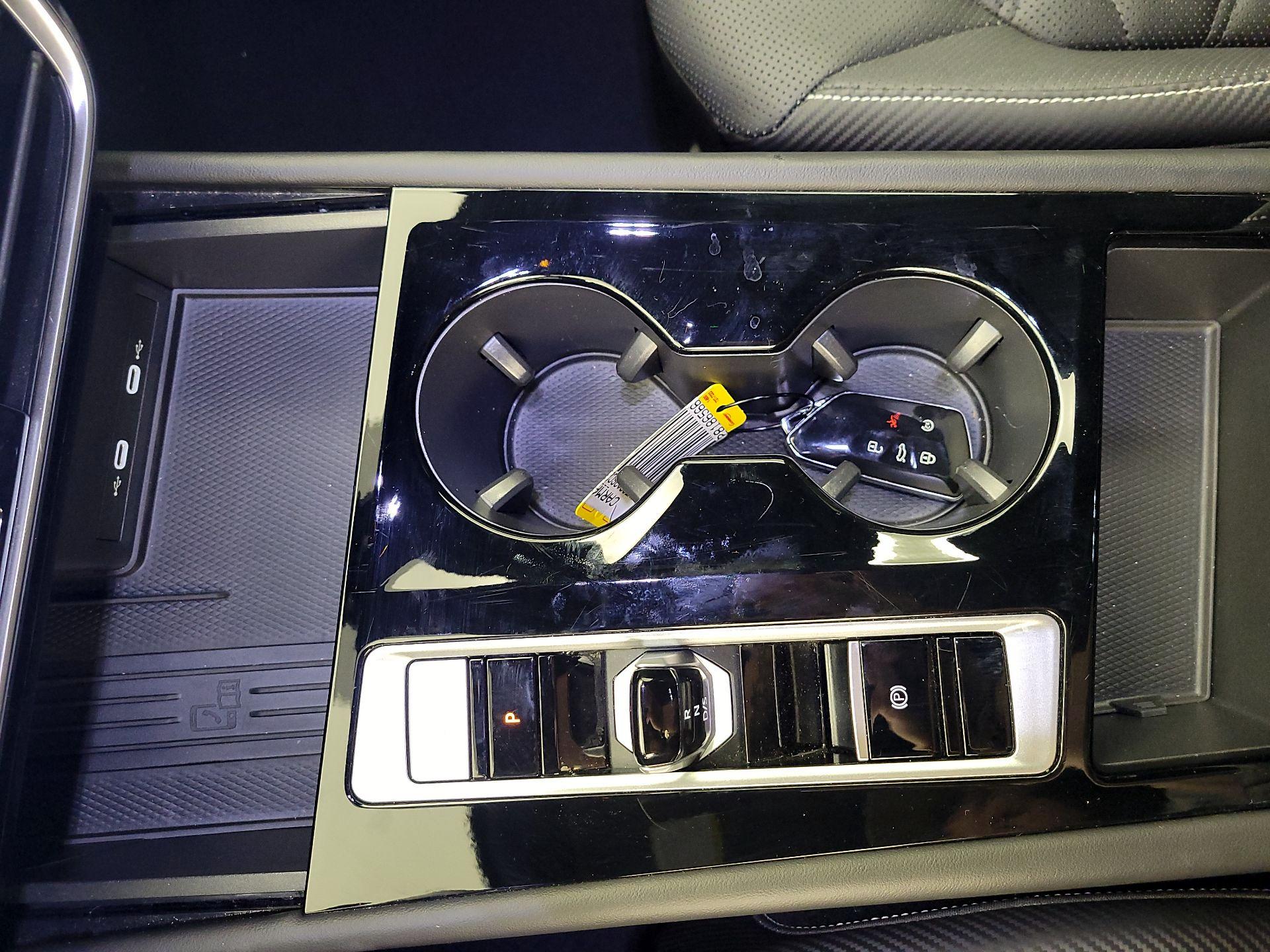 Thumbnail: 2025 Volkswagen Atlas - 17