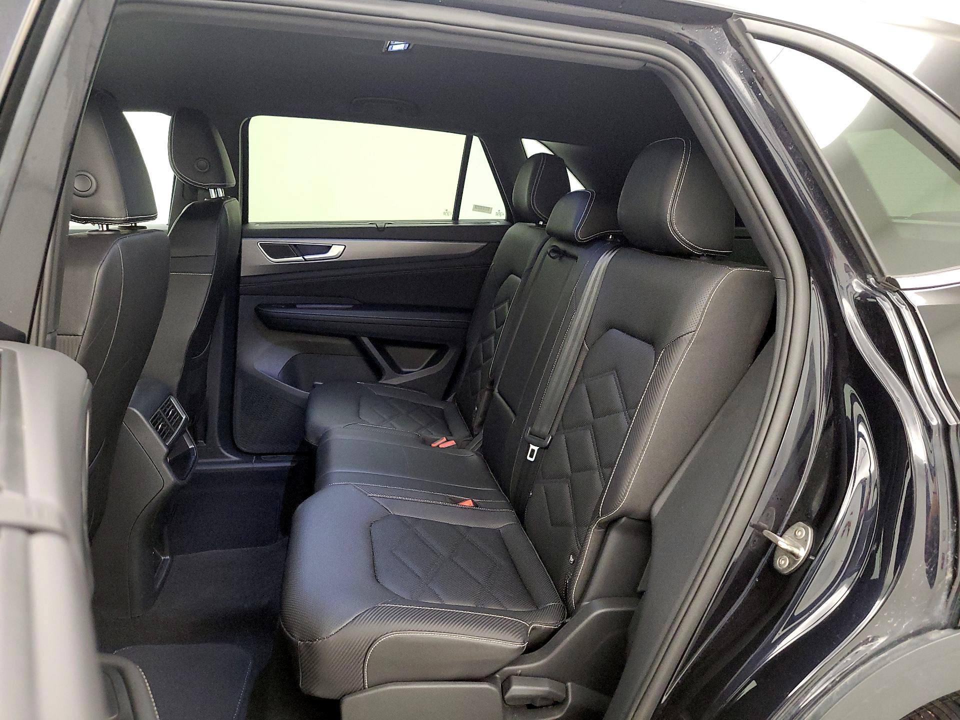 Thumbnail: 2025 Volkswagen Atlas - 19