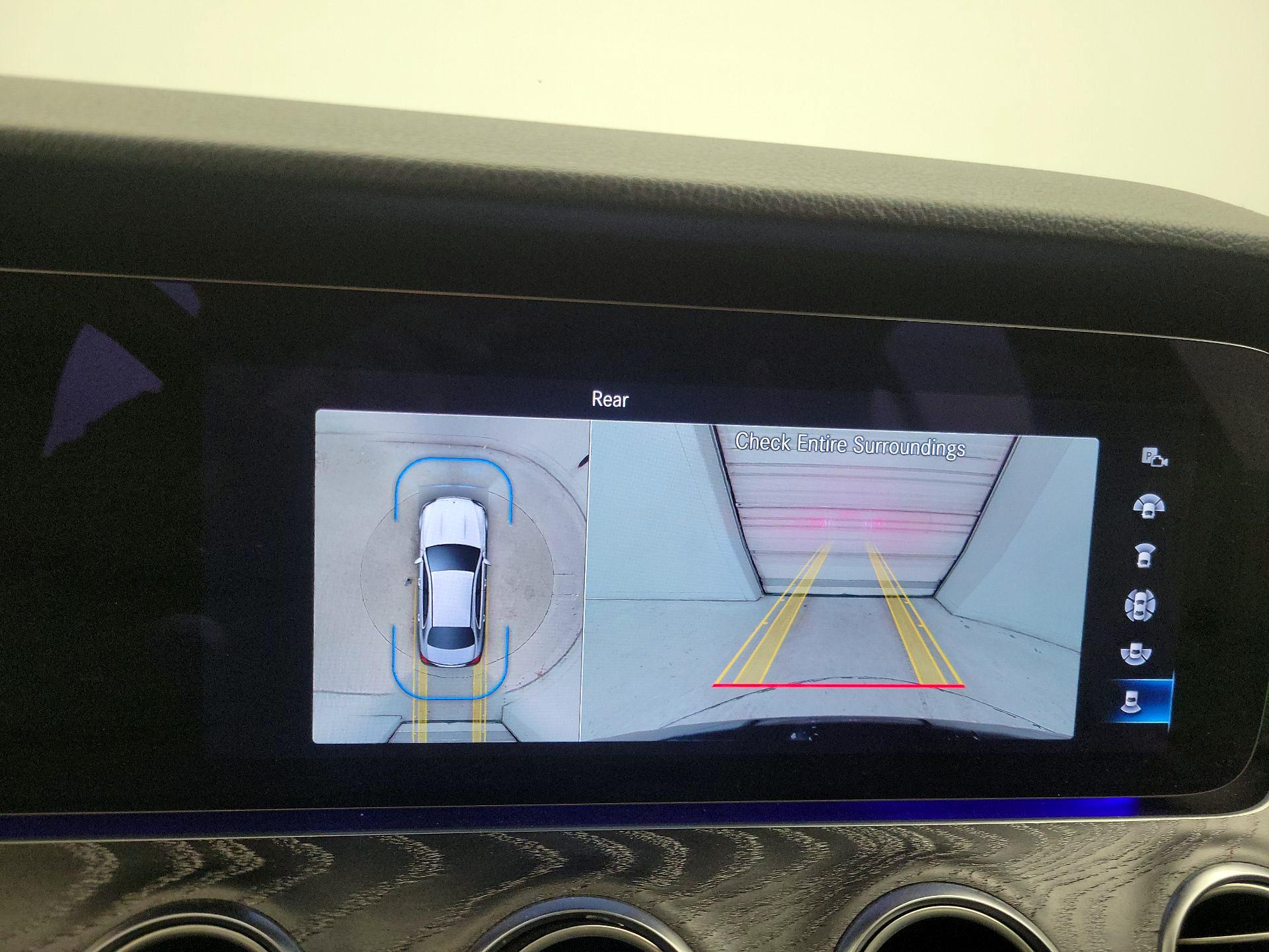 Thumbnail: 2021 Mercedes-Benz E-Class - 14