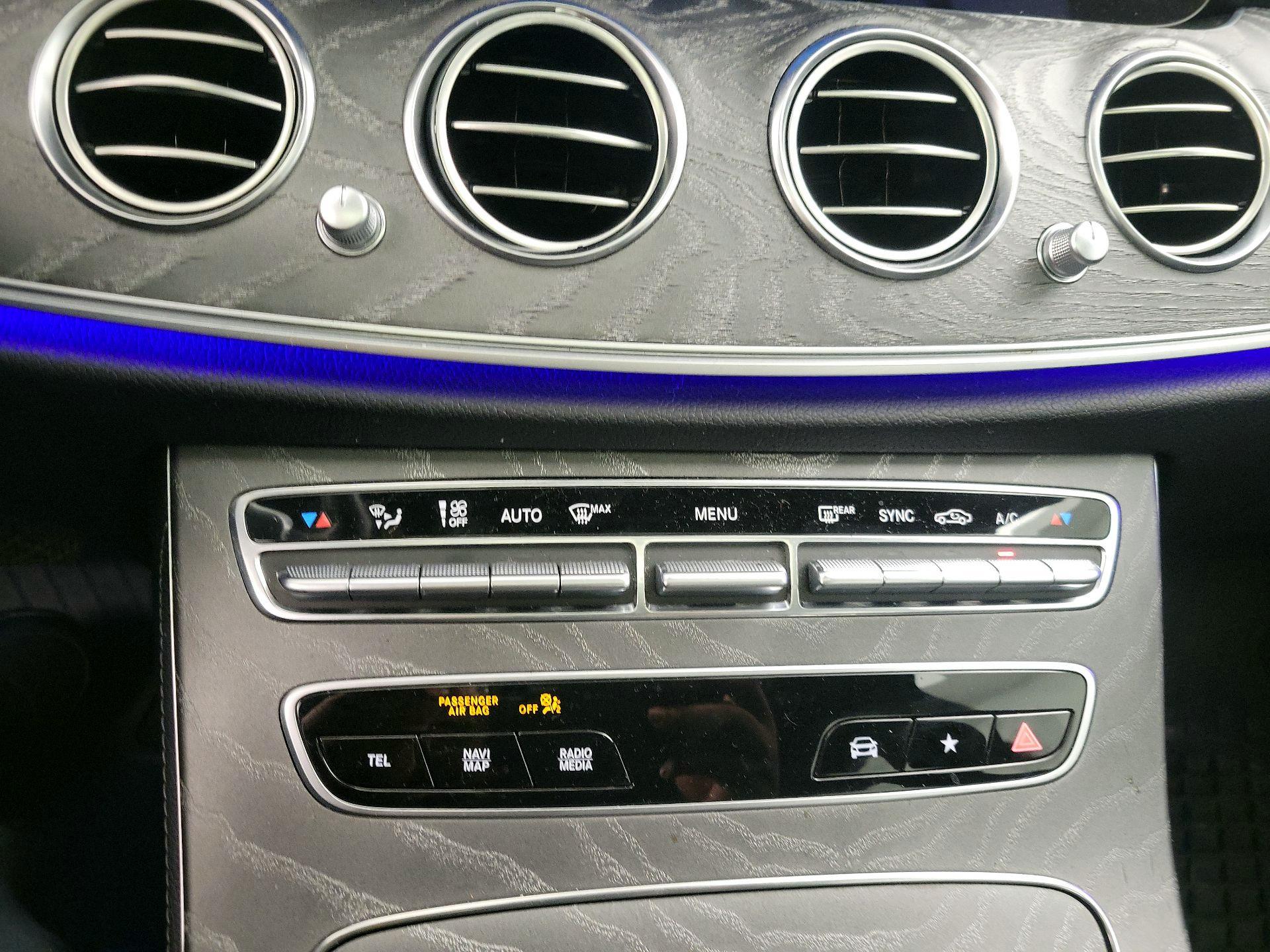 Thumbnail: 2021 Mercedes-Benz E-Class - 16