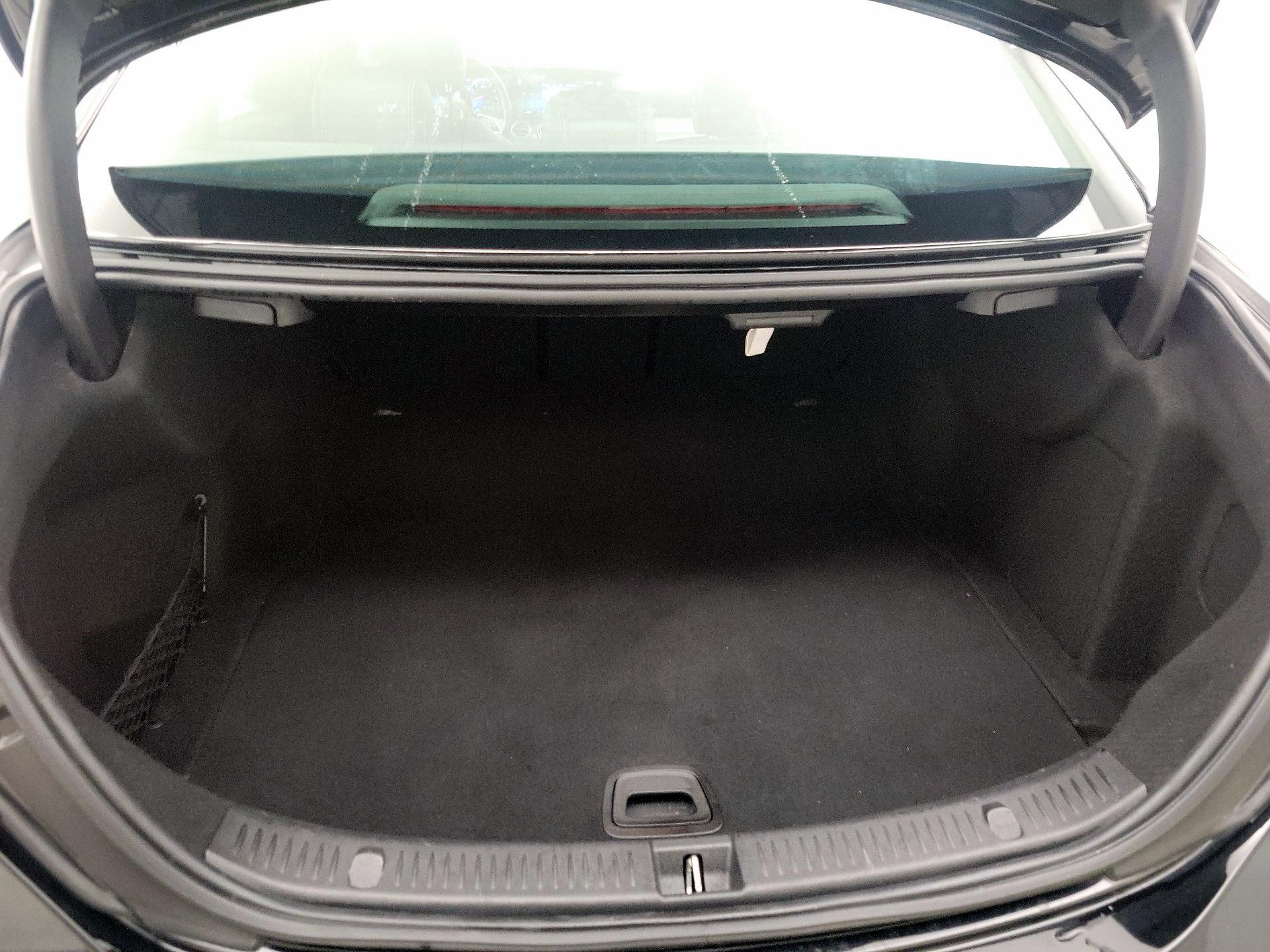 Thumbnail: 2021 Mercedes-Benz E-Class - 20