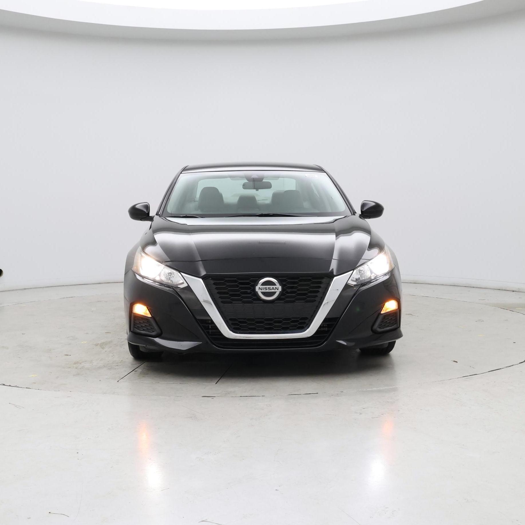 Thumbnail: 2020 Nissan Altima - 5