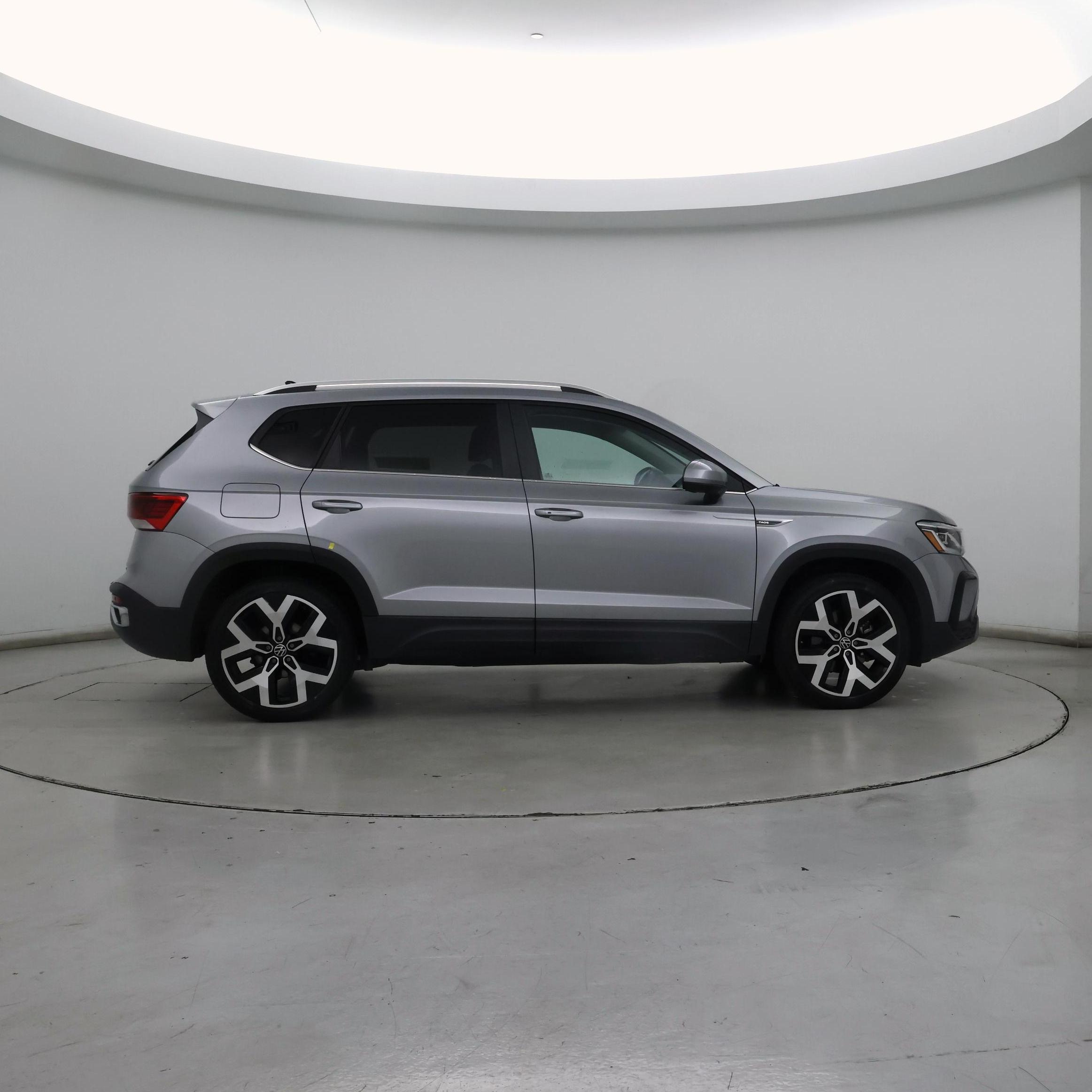 Thumbnail: 2022 Volkswagen Taos - 7