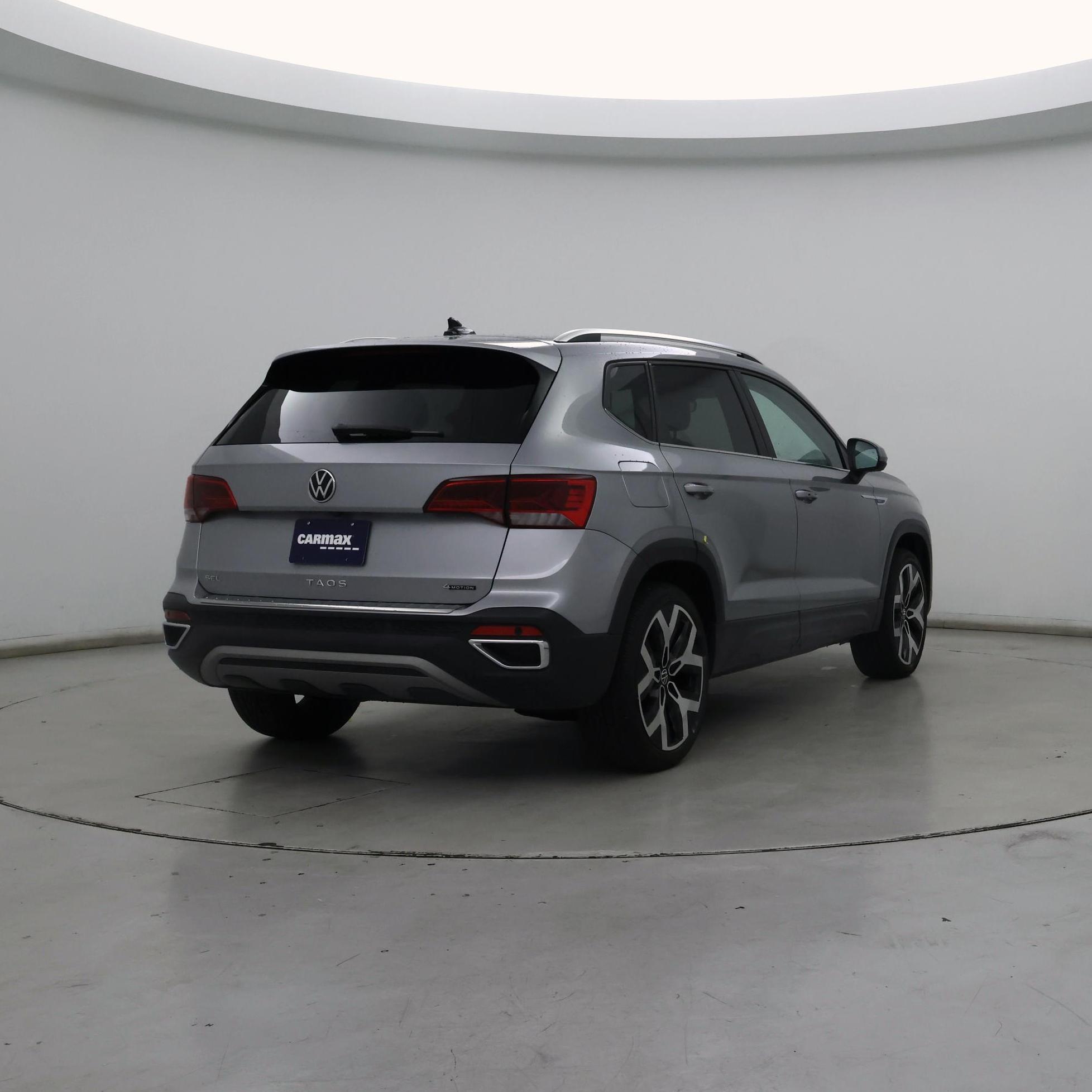 Thumbnail: 2022 Volkswagen Taos - 8