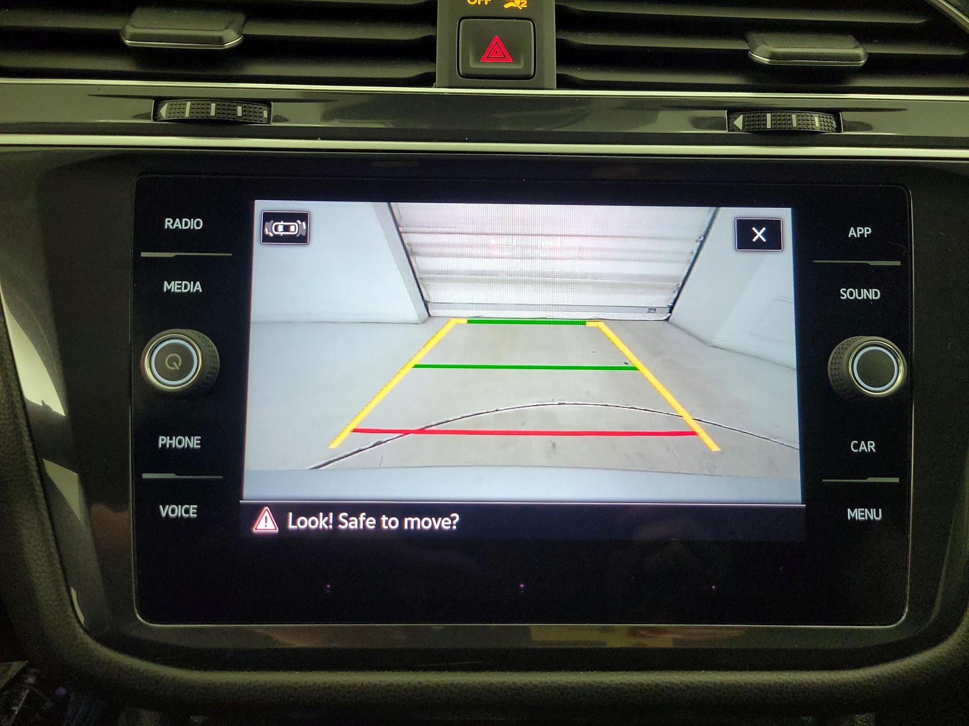 Thumbnail: 2024 Volkswagen Tiguan - 14